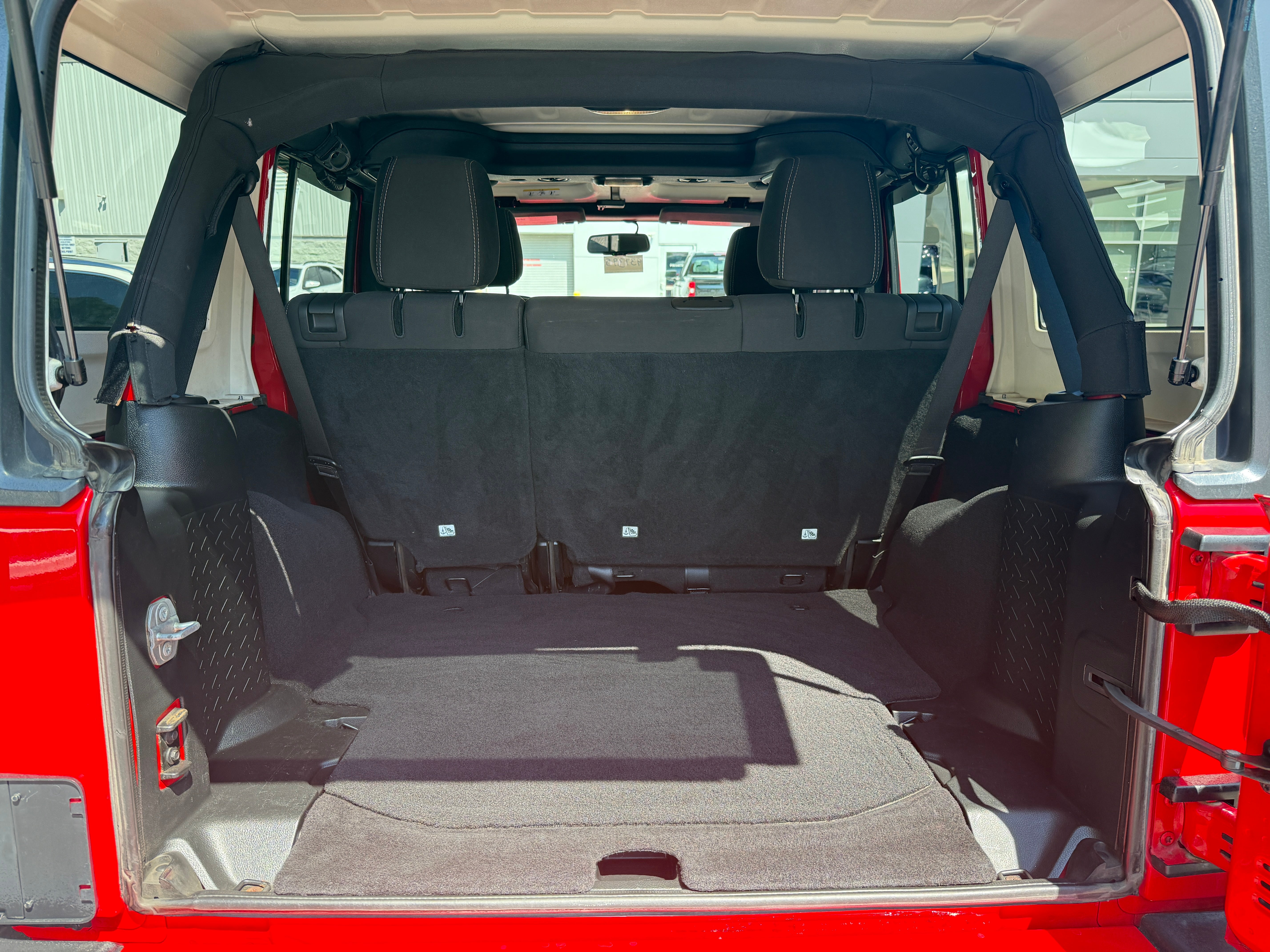 2018 Jeep Wrangler JK Unlimited Sahara