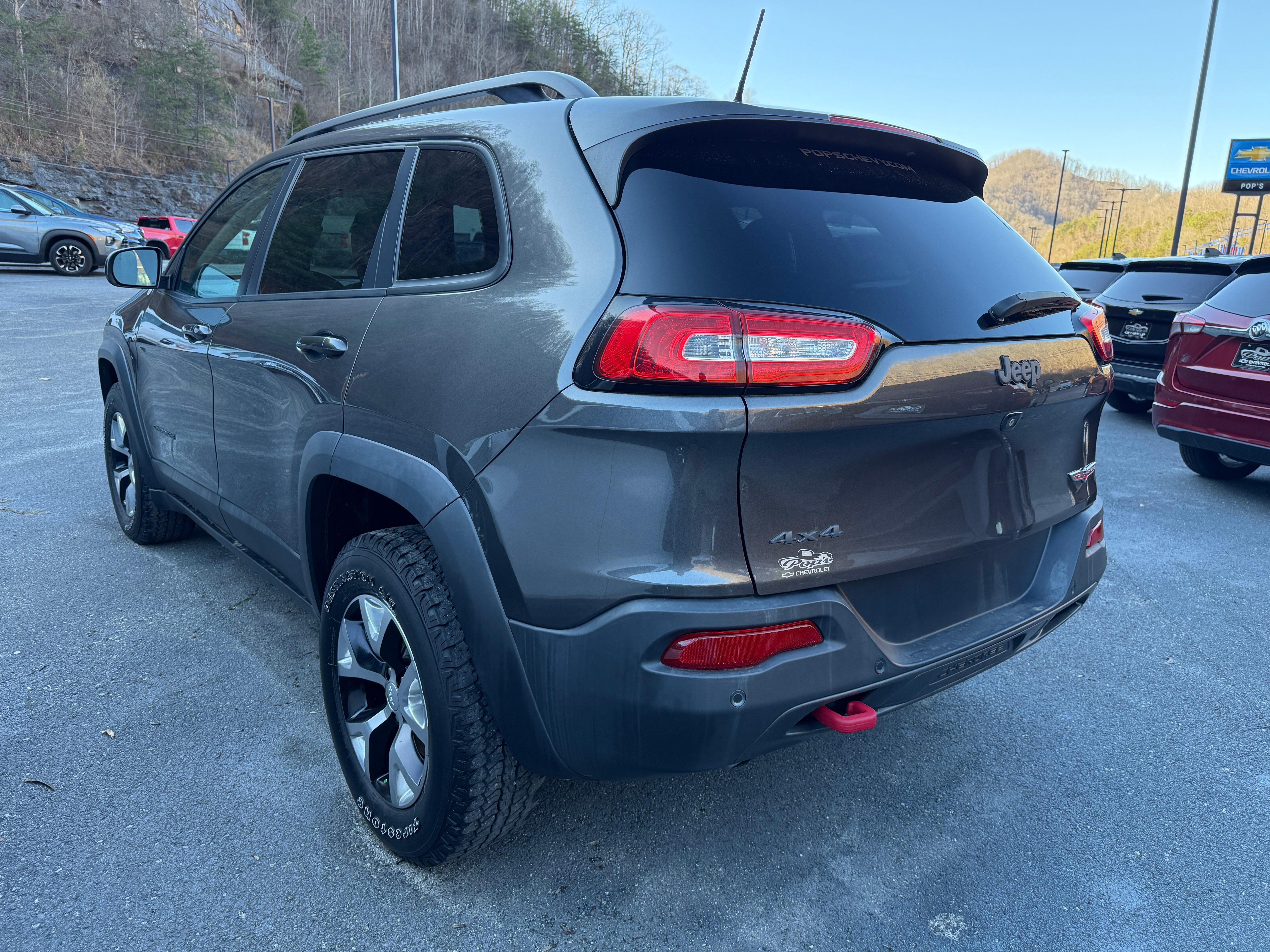 2018 Jeep Cherokee Trailhawk