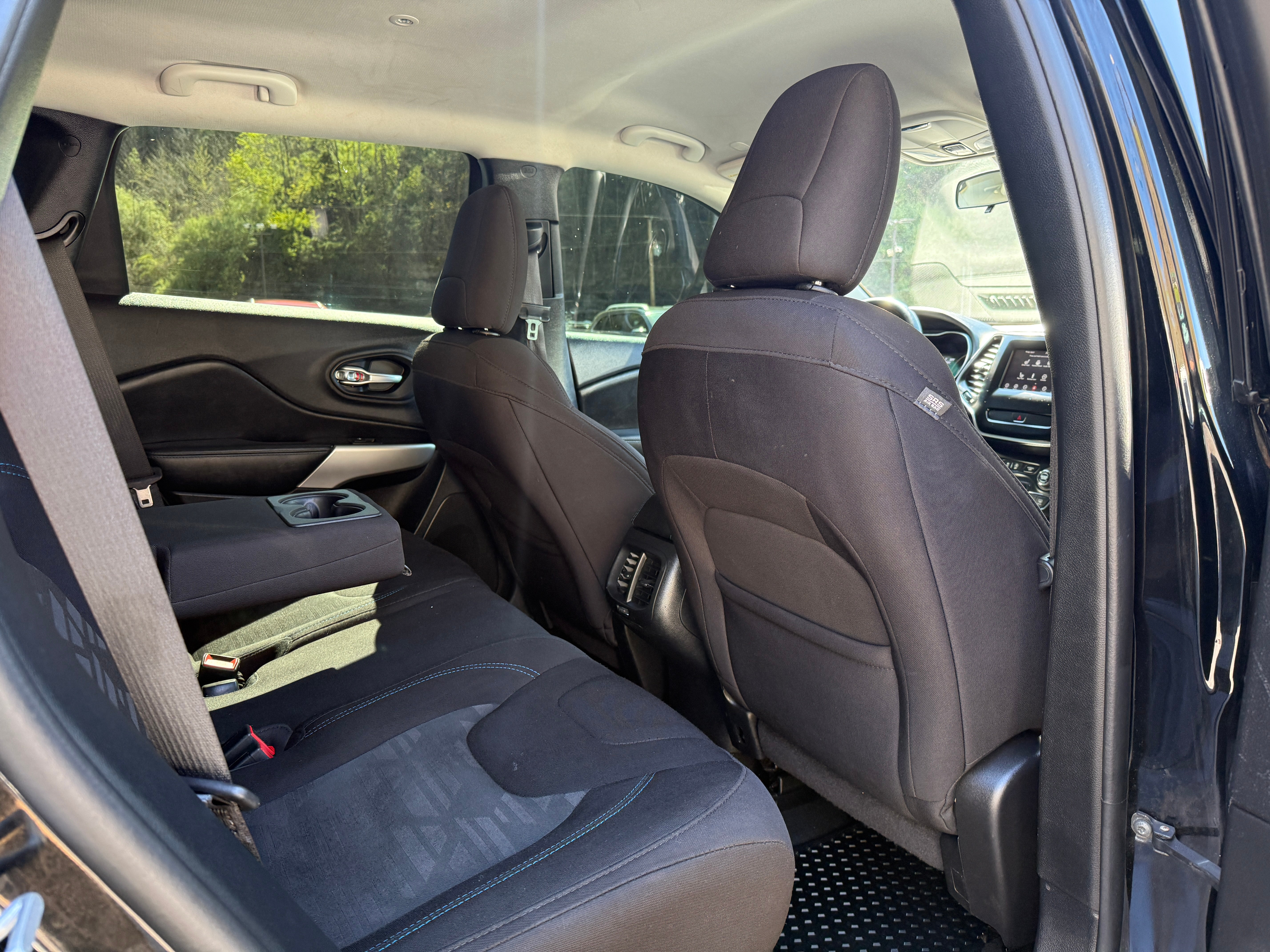 2020 Jeep Cherokee Upland