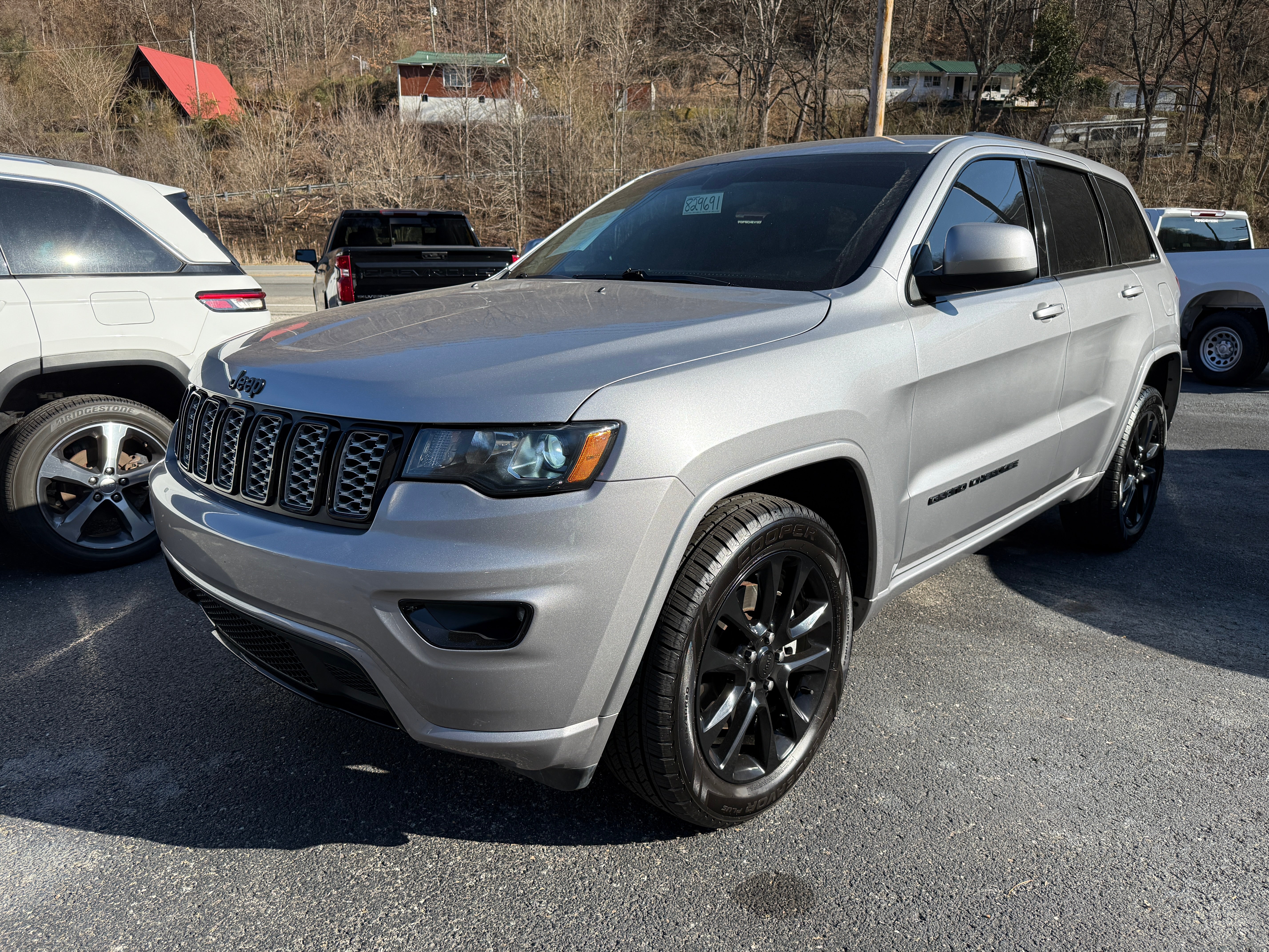 2021 Jeep Grand Cherokee Laredo X