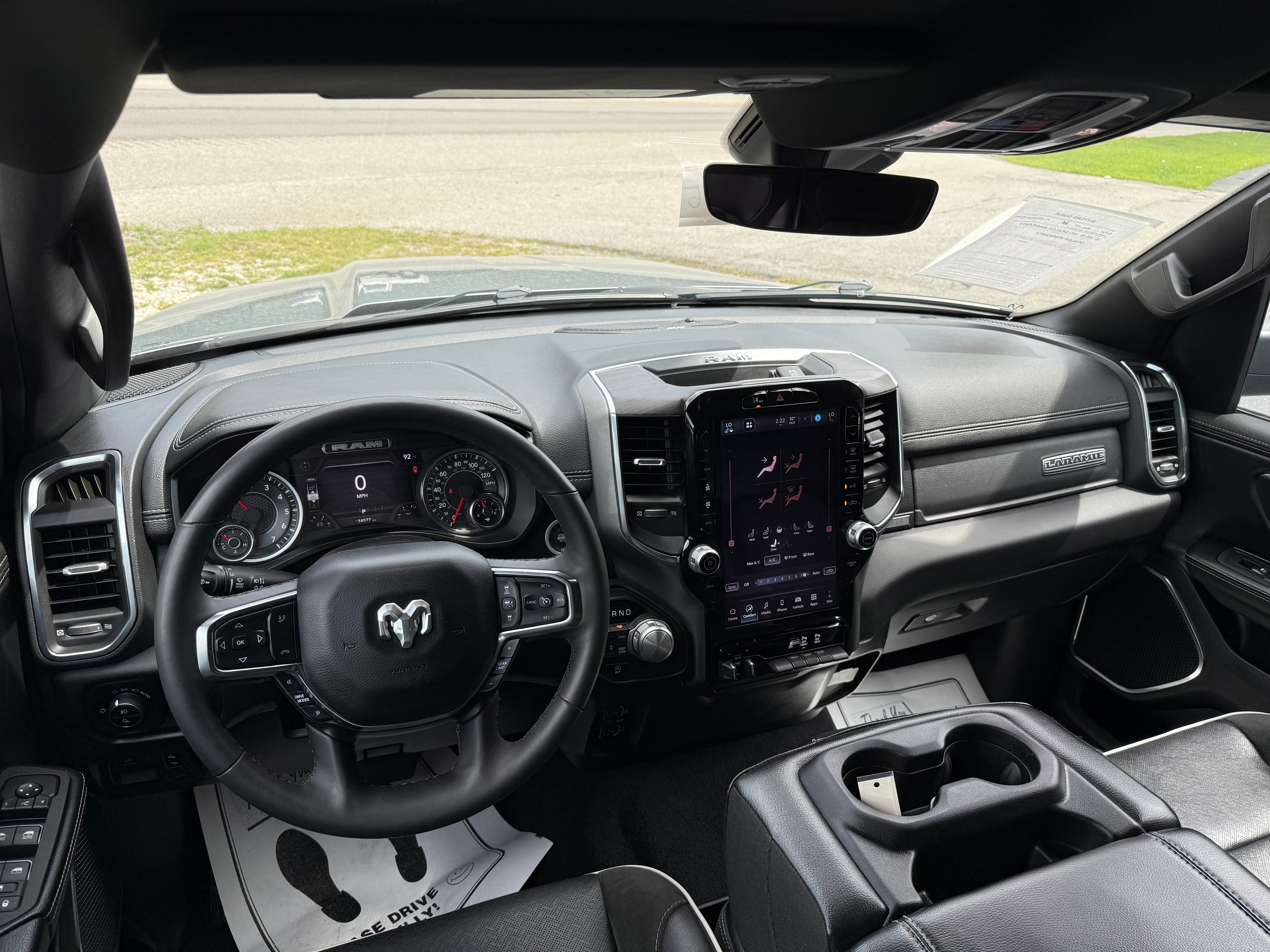 2025 RAM 1500 Laramie