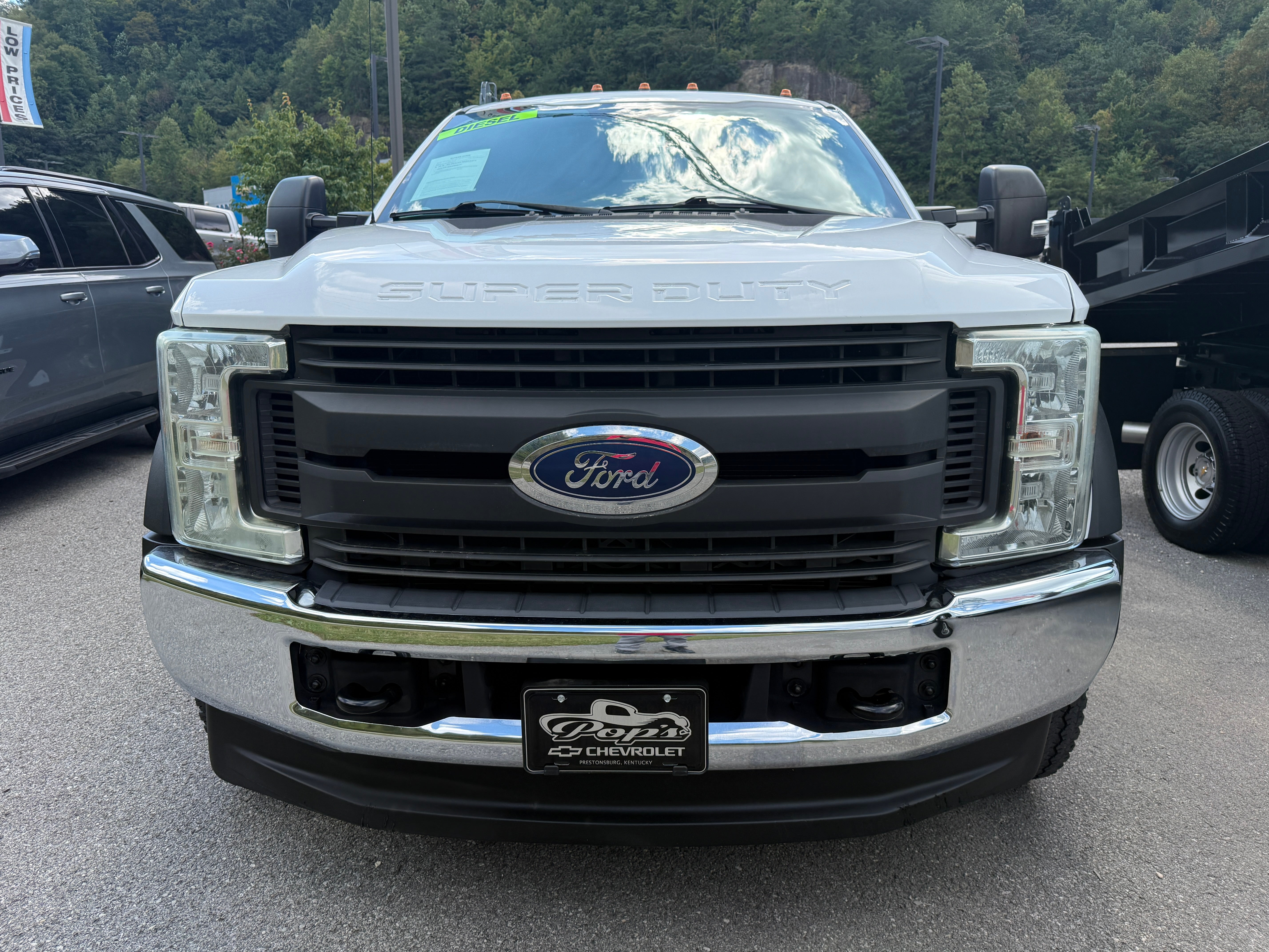 2017 Ford Super Duty F-450 DRW Lariat