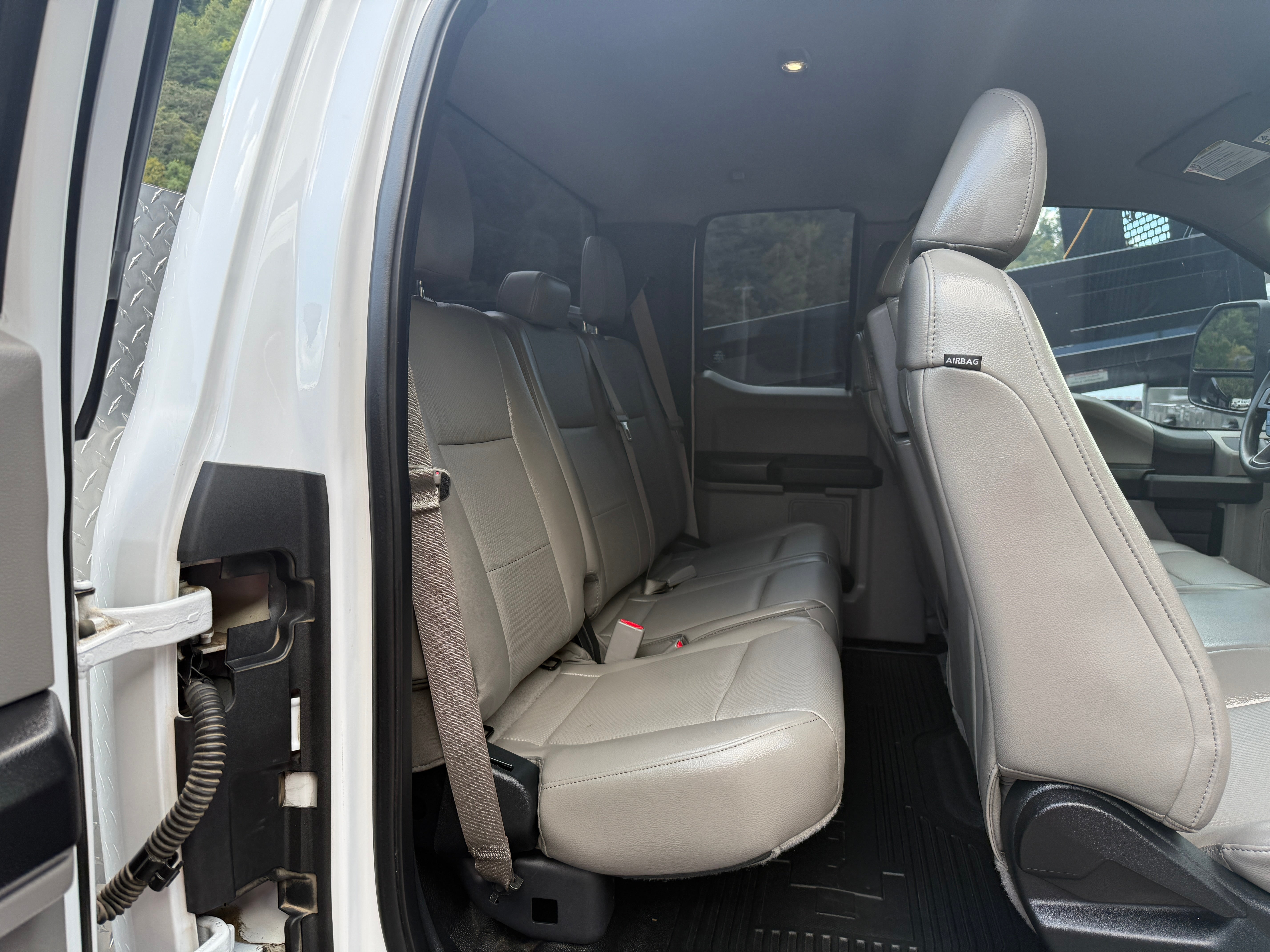 2017 Ford Super Duty F-450 DRW Lariat