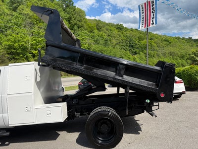 2013 Ford Super Duty F-550 DRW XL