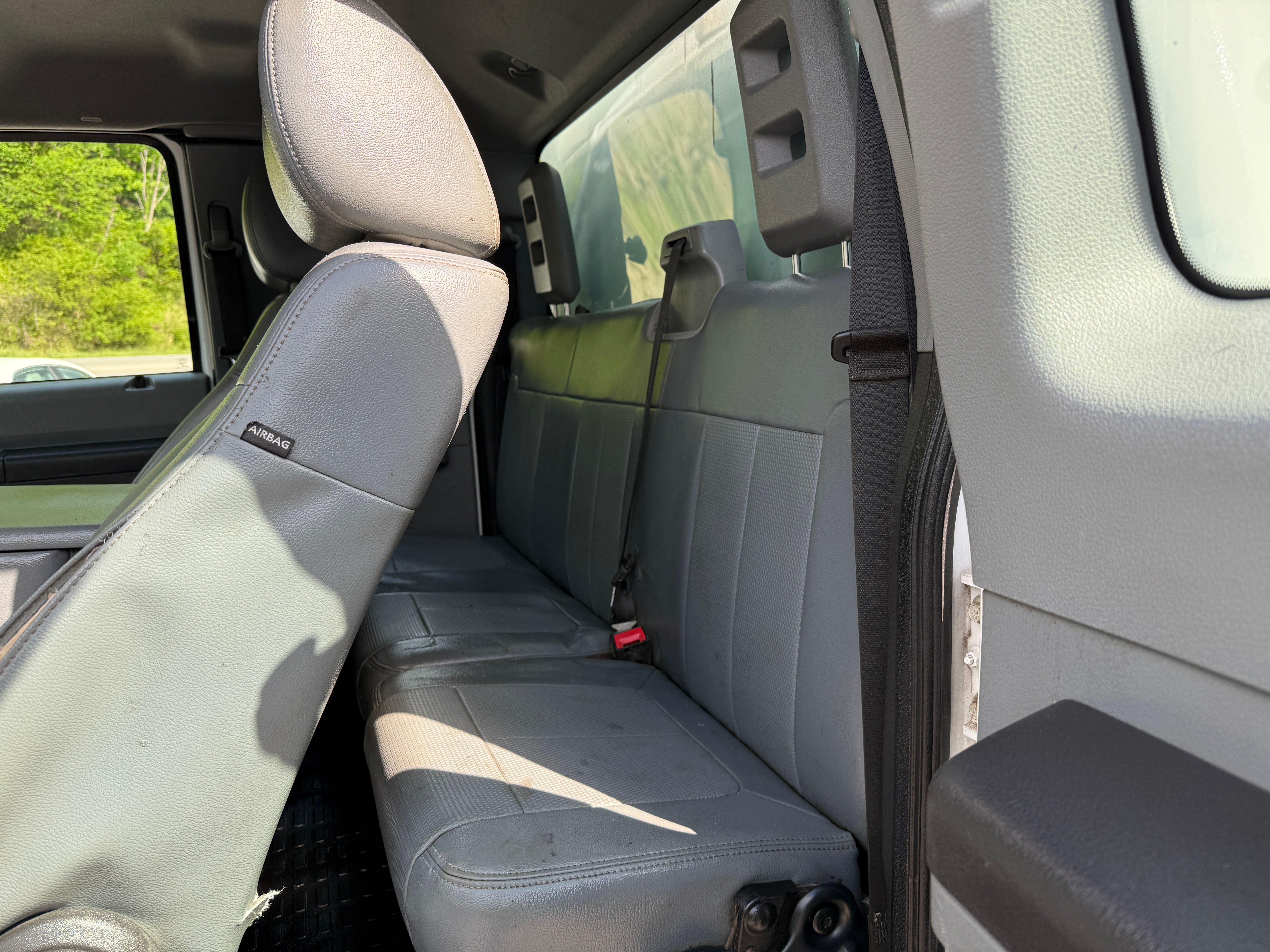 2013 Ford Super Duty F-550 DRW XL