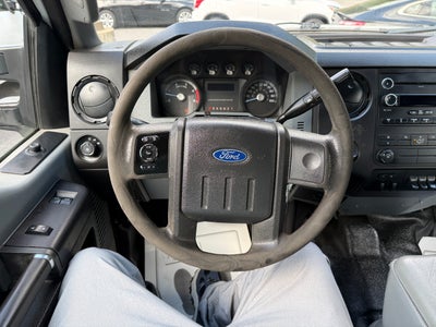 2013 Ford Super Duty F-550 DRW XL