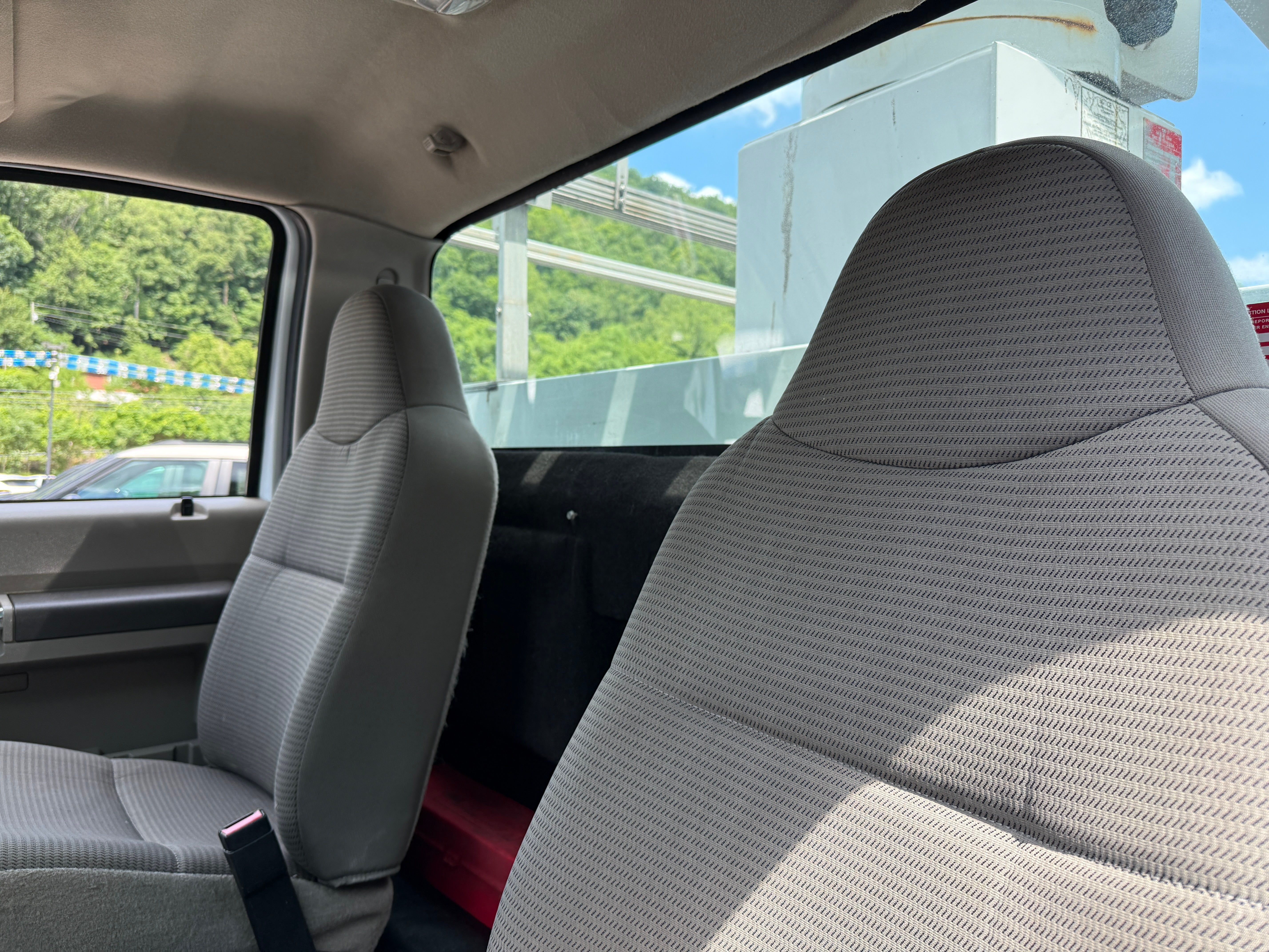 2009 Ford Super Duty F-450 DRW XL