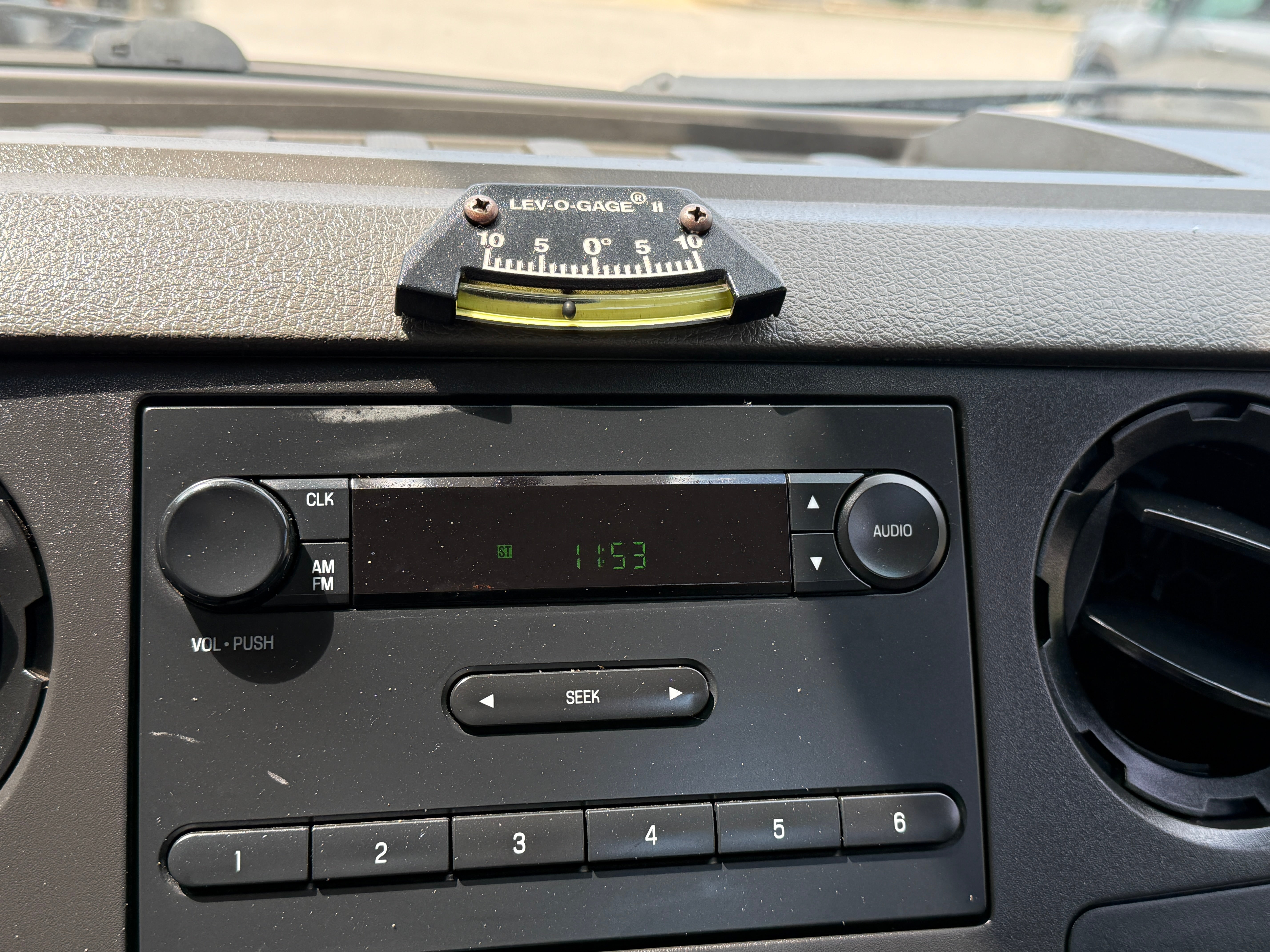 2009 Ford Super Duty F-450 DRW XL