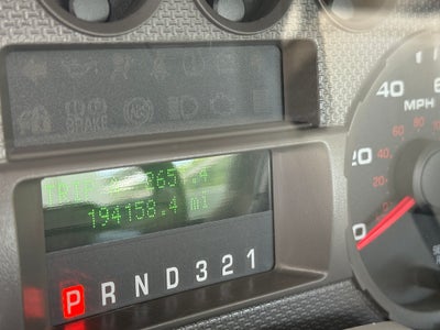 2009 Ford Super Duty F-450 DRW XL