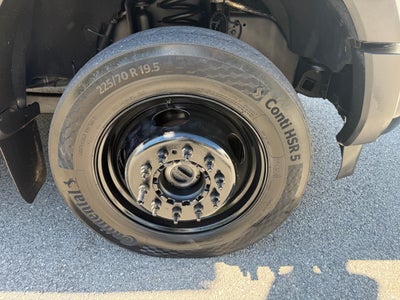 2018 Ford Super Duty F-550 DRW XL