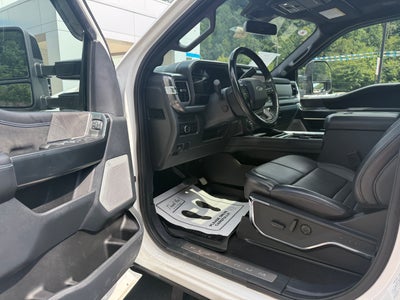 2025 Ford Super Duty F-250 4WD Platinum Crew Cab SRW