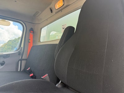 2018 Freightliner M2 106 Base
