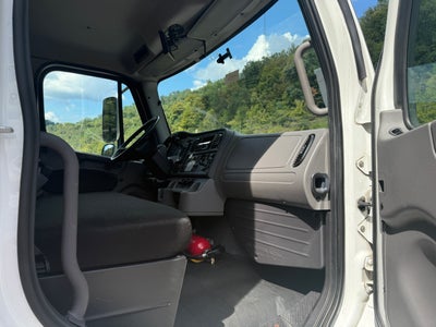2018 Freightliner M2 106 Base