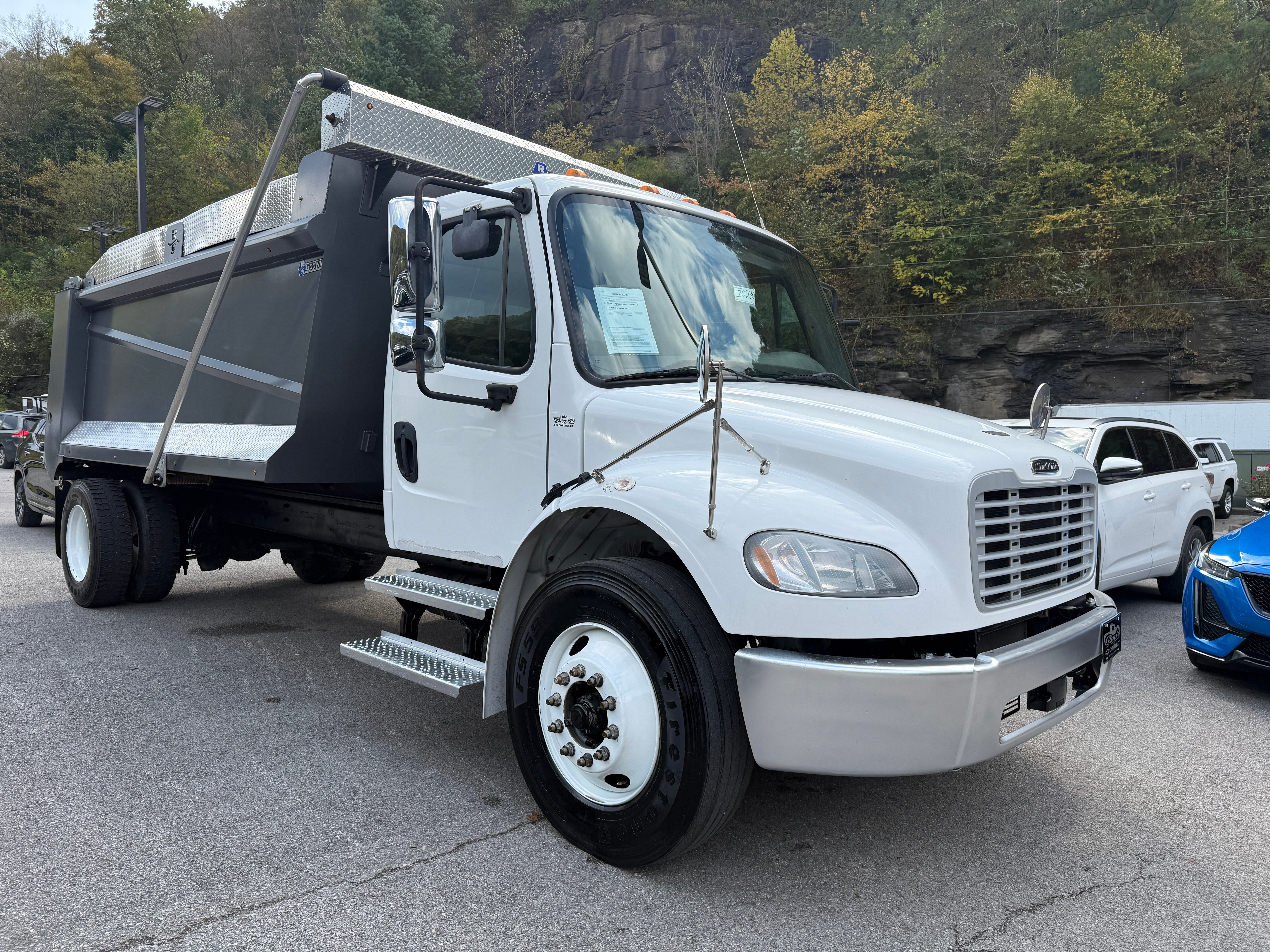 2020 Freightliner M2 106 Base