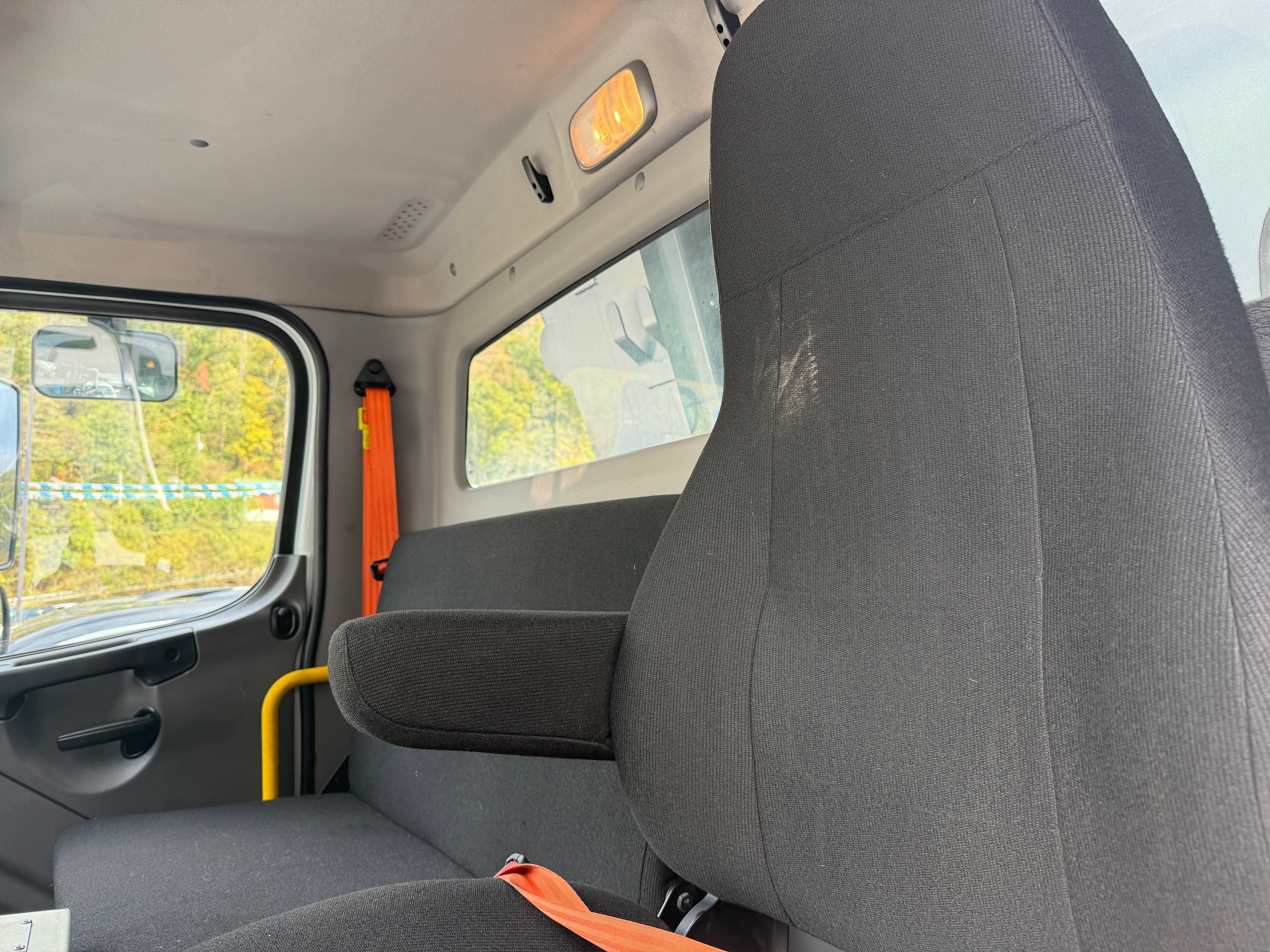 2020 Freightliner M2 106 Base