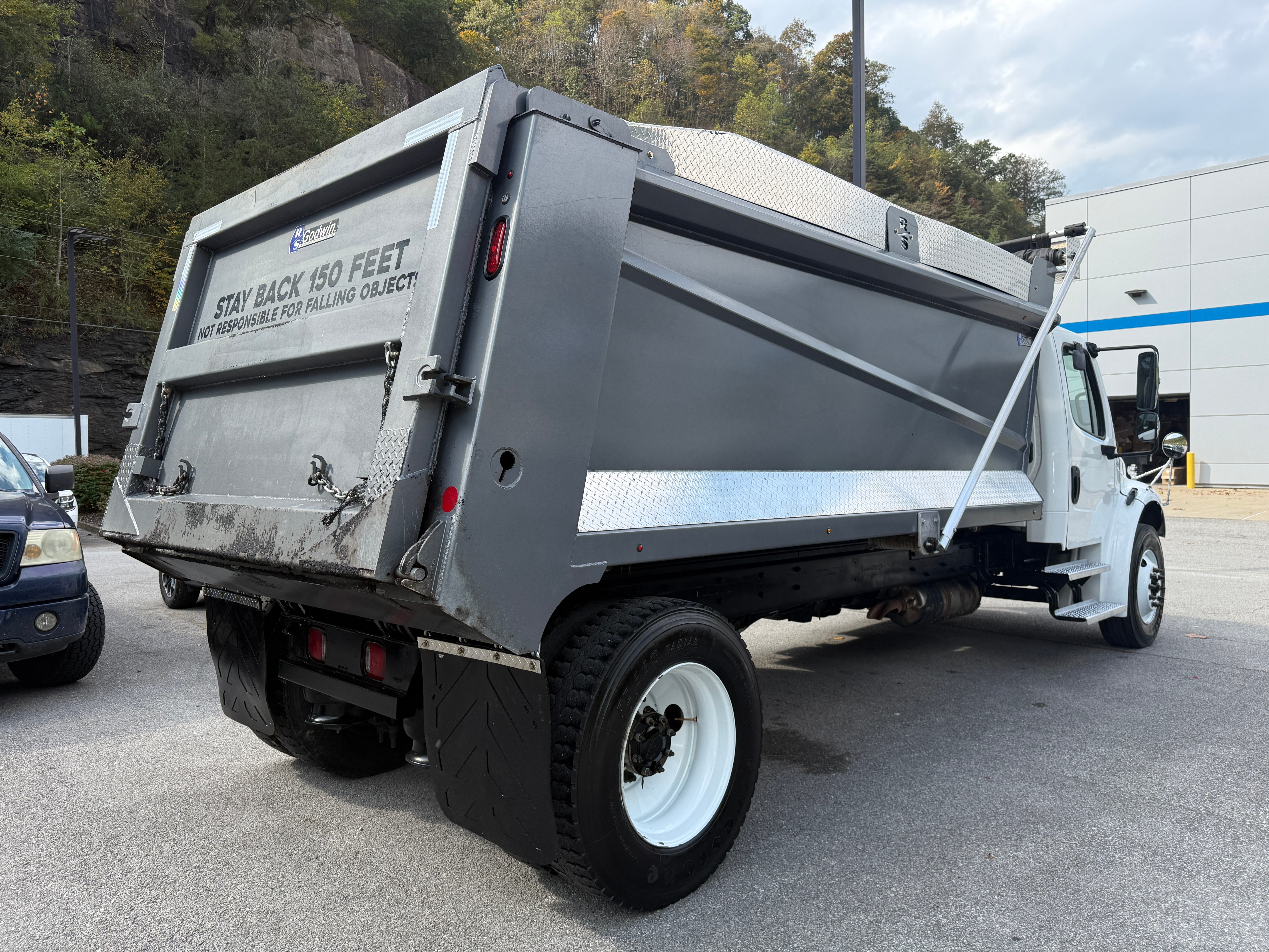 2020 Freightliner M2 106 Base