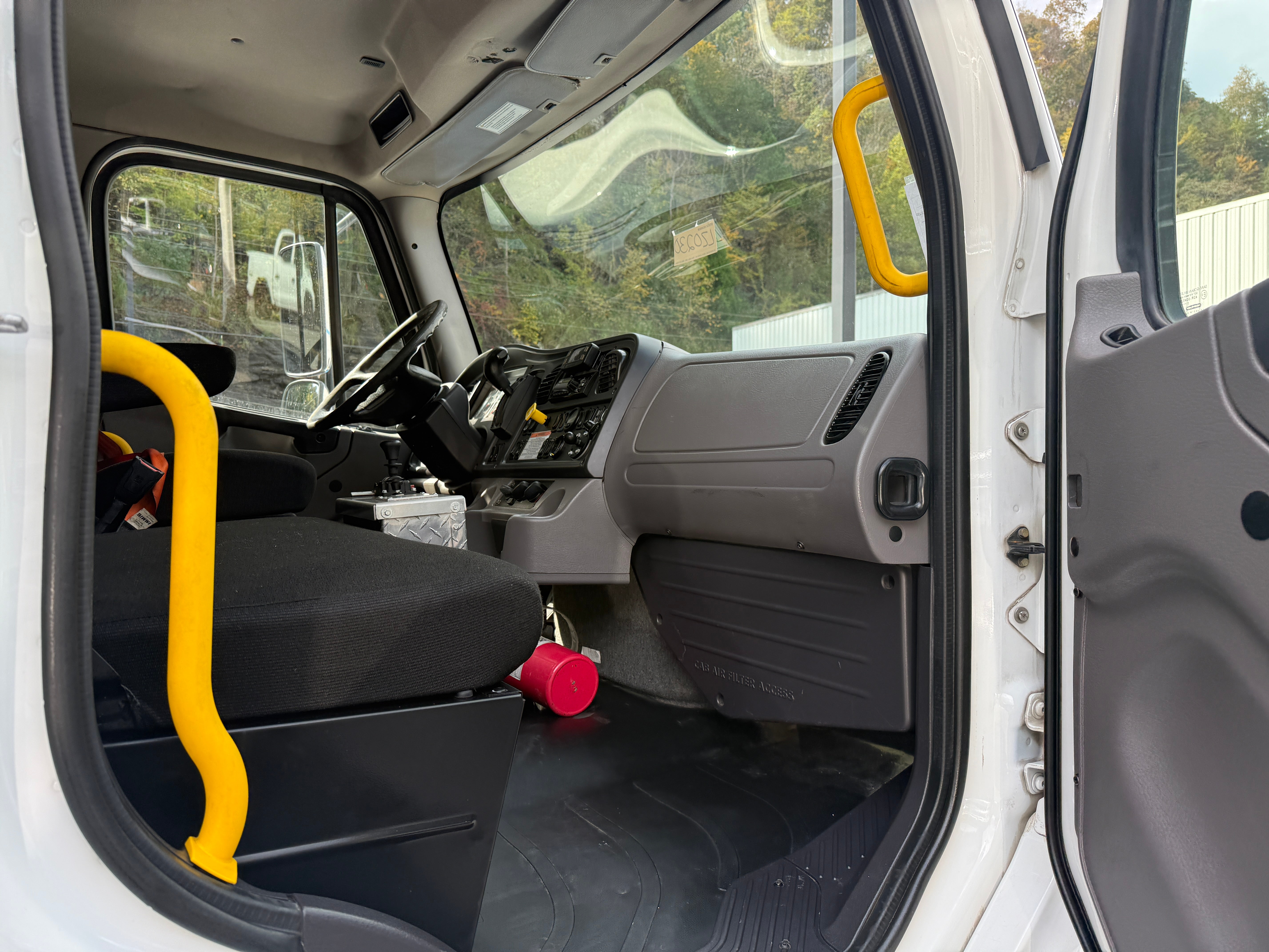2020 Freightliner M2 106 Base