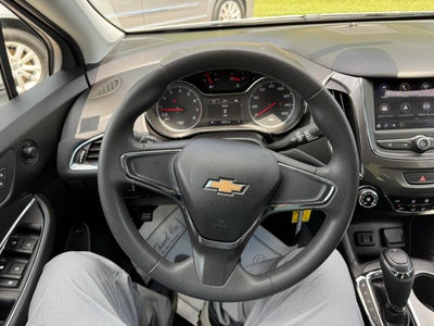 2019 Chevrolet Cruze LS