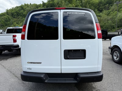 2023 Chevrolet Express Passenger 3500 1LS