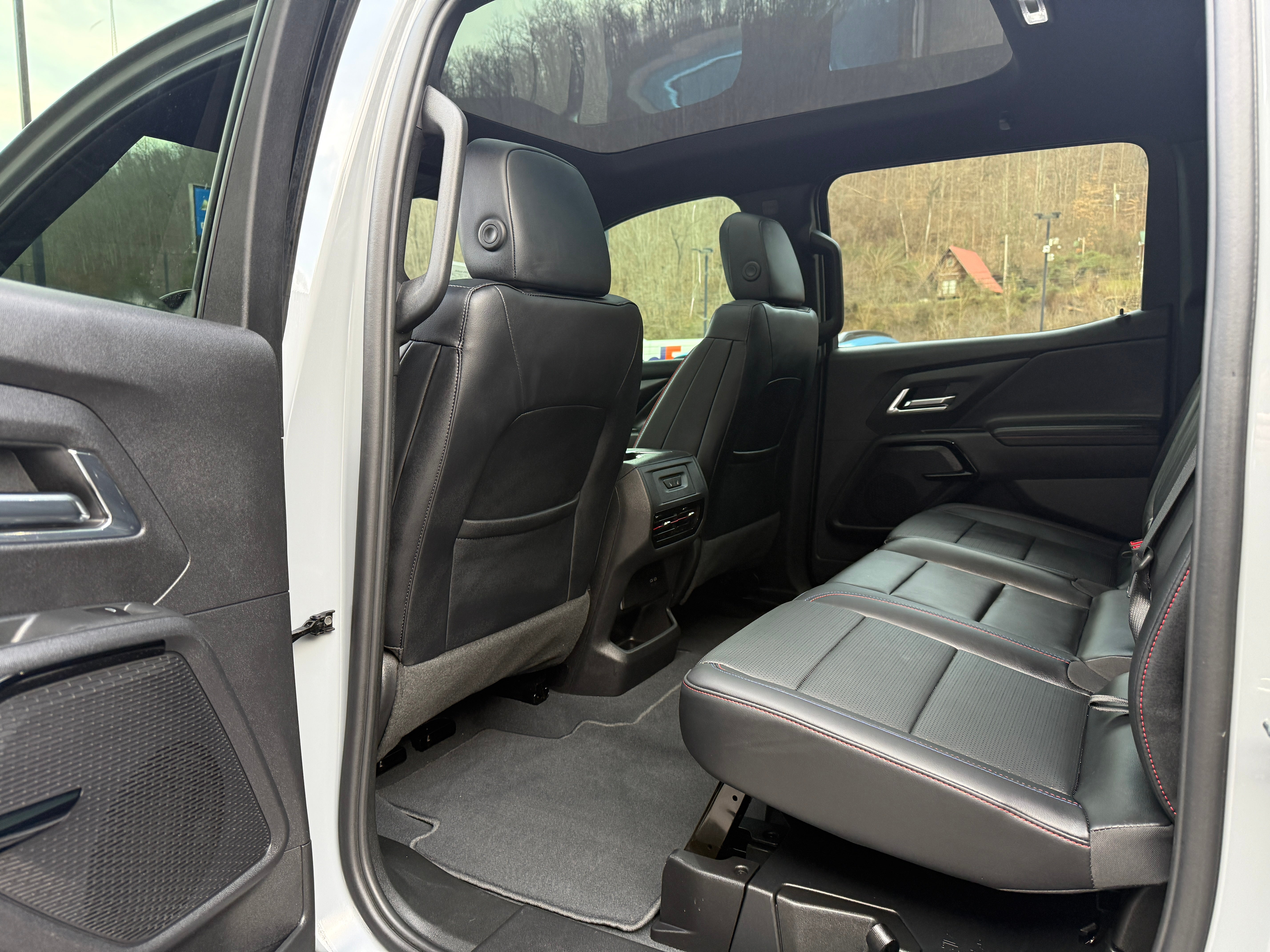 2025 Chevrolet Silverado EV RST - Max Range