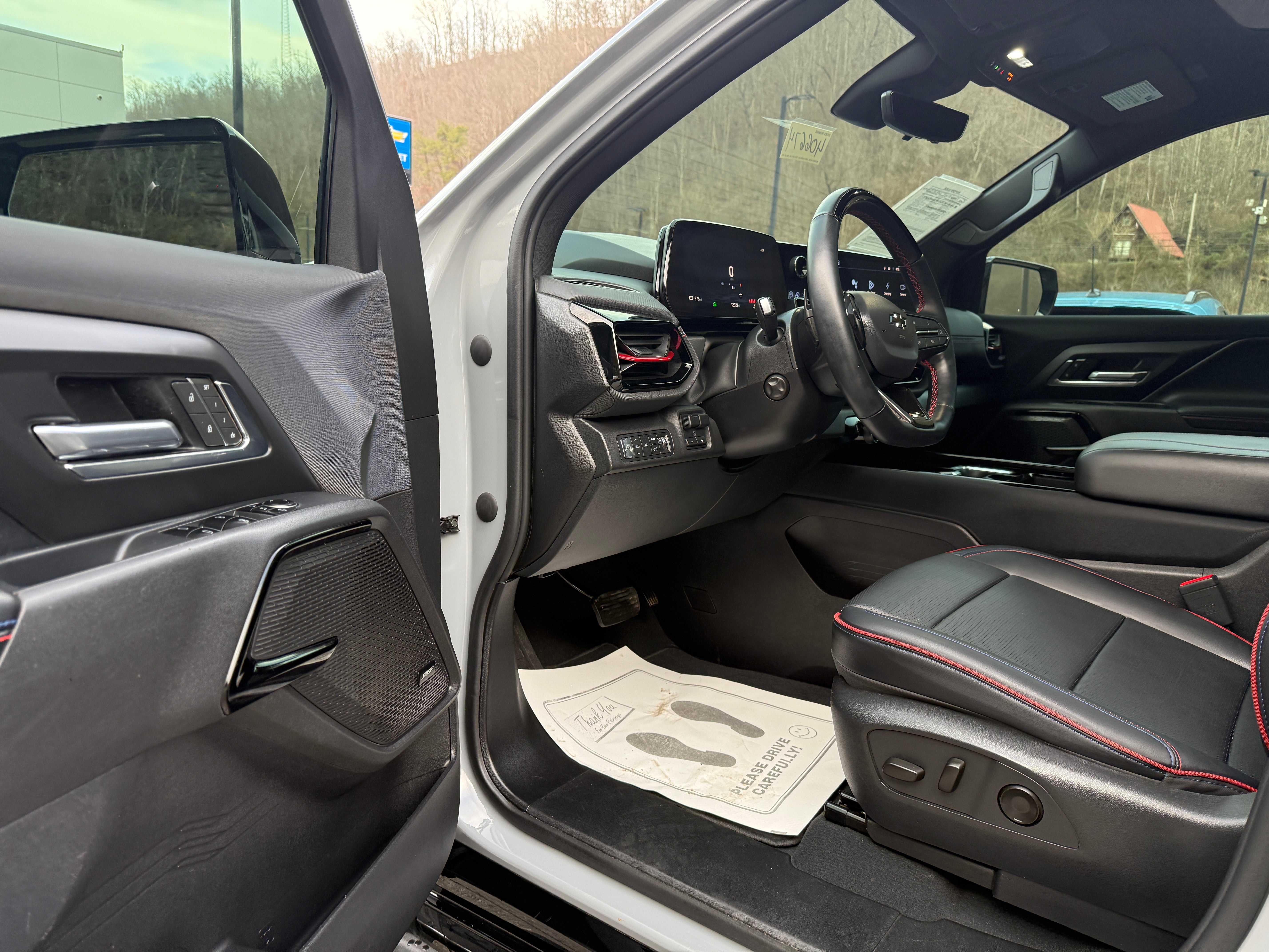 2025 Chevrolet Silverado EV RST - Max Range