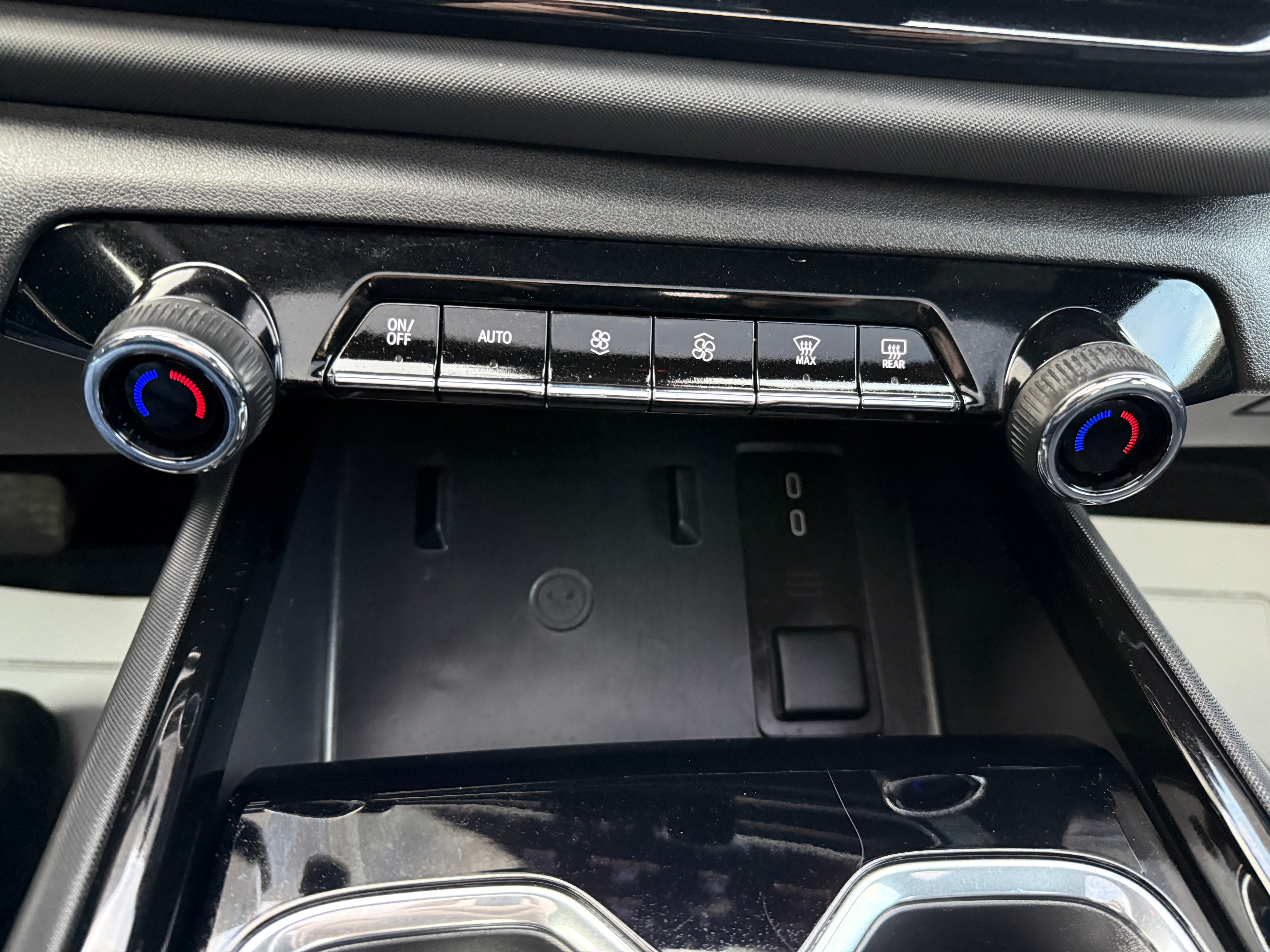 2025 Chevrolet Silverado EV RST - Max Range