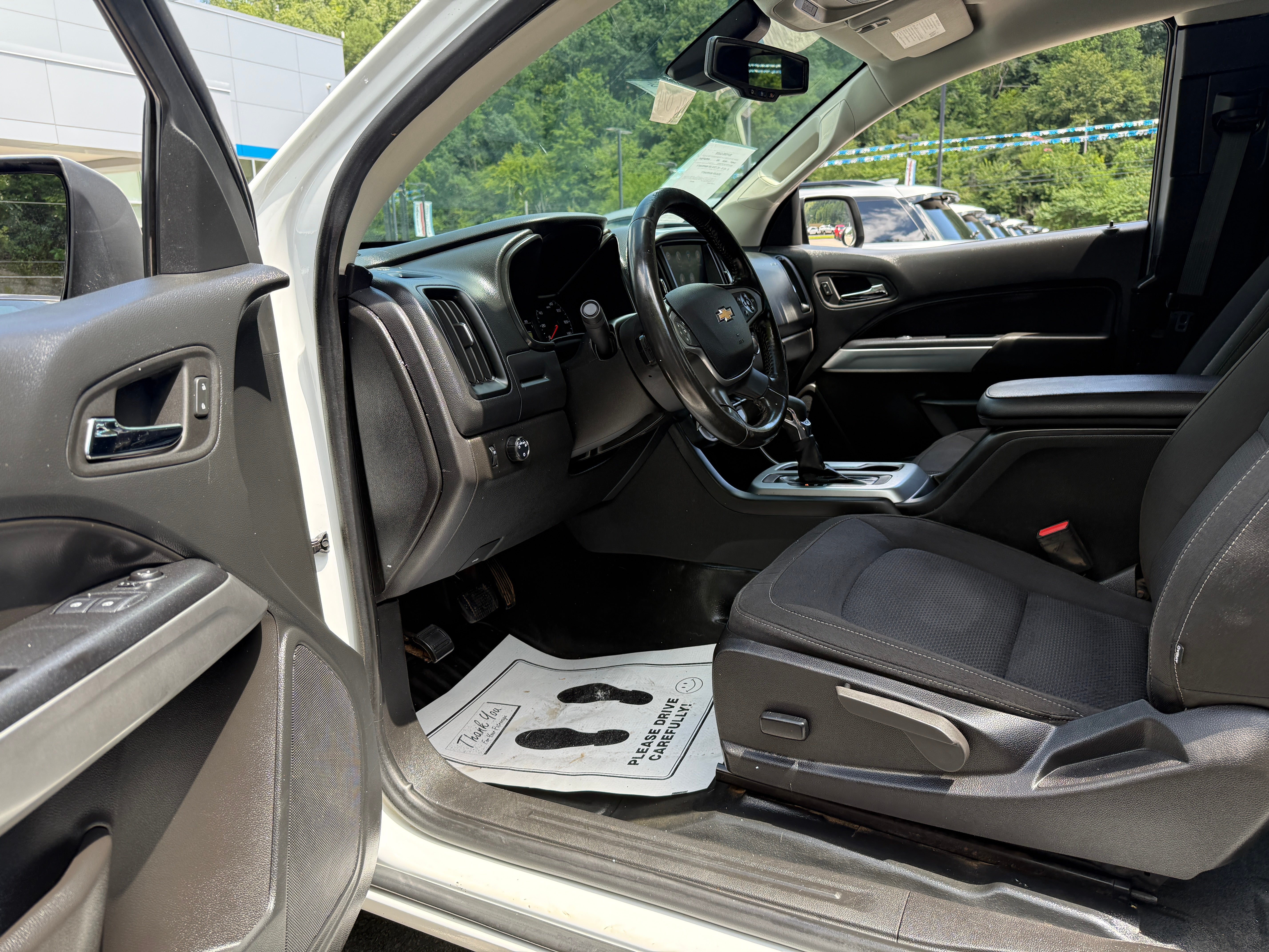 2022 Chevrolet Colorado 2WD LT