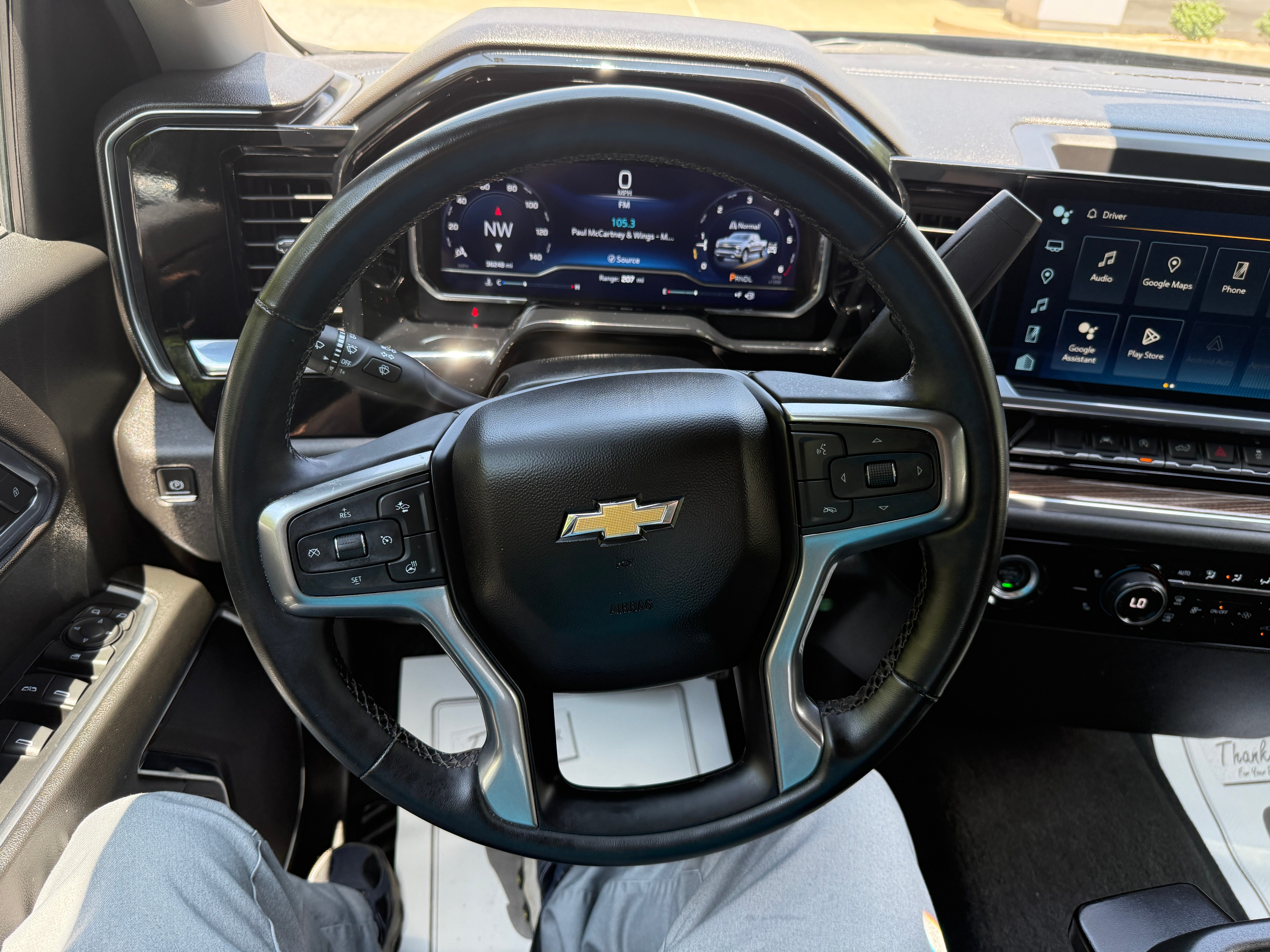 2023 Chevrolet Silverado 1500 LT (2FL)