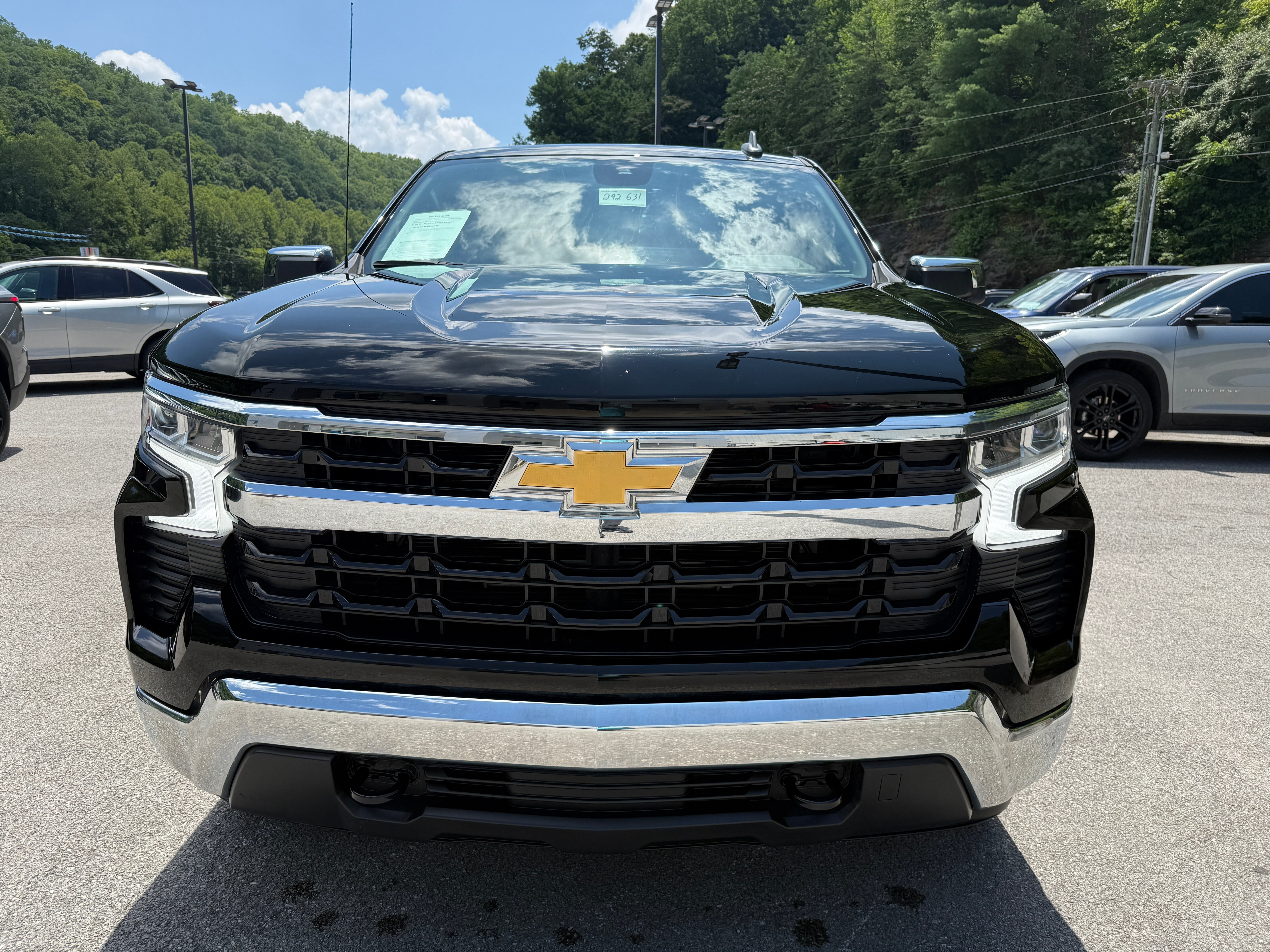 2023 Chevrolet Silverado 1500 LT (2FL)