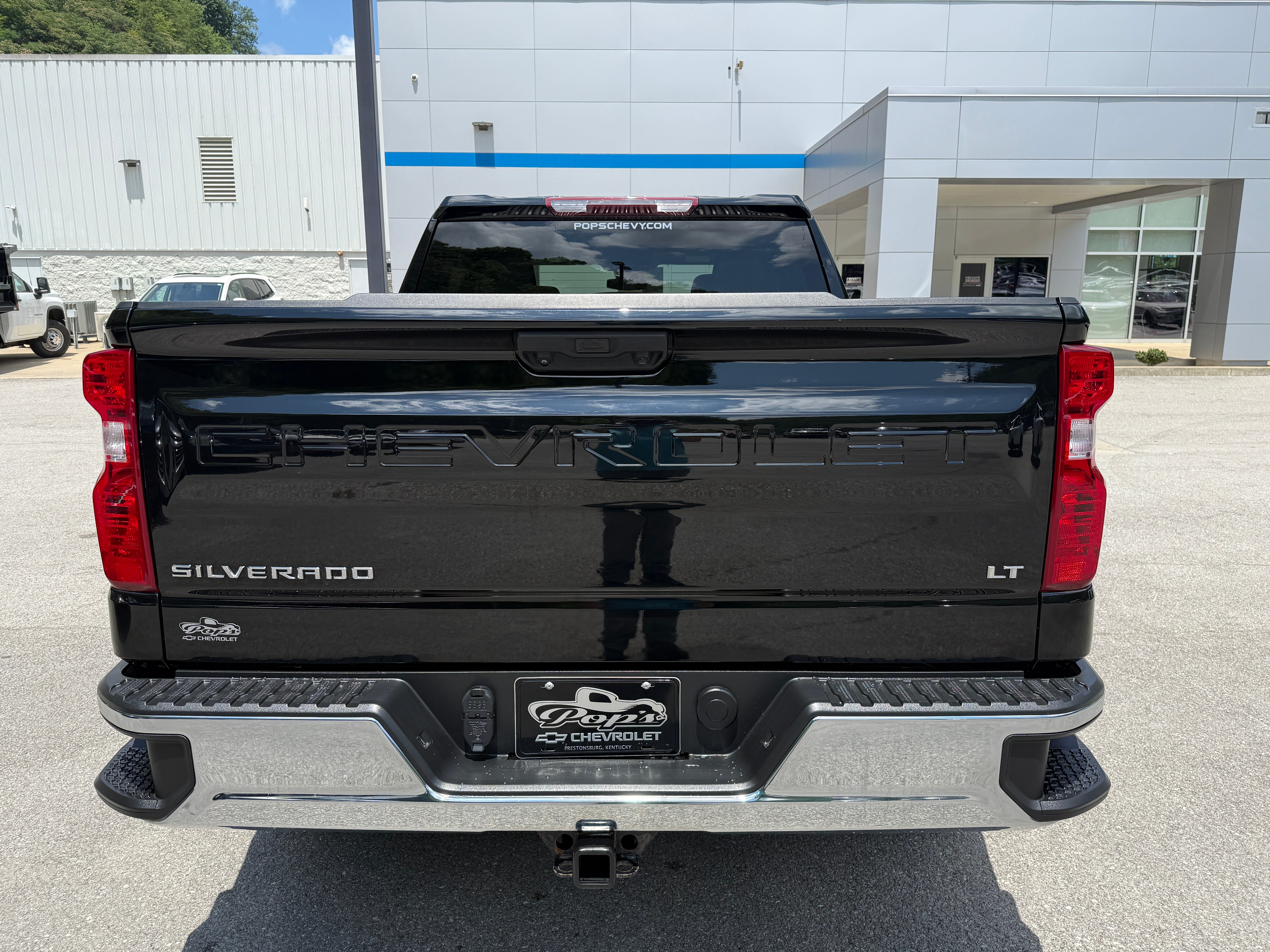 2023 Chevrolet Silverado 1500 LT (2FL)