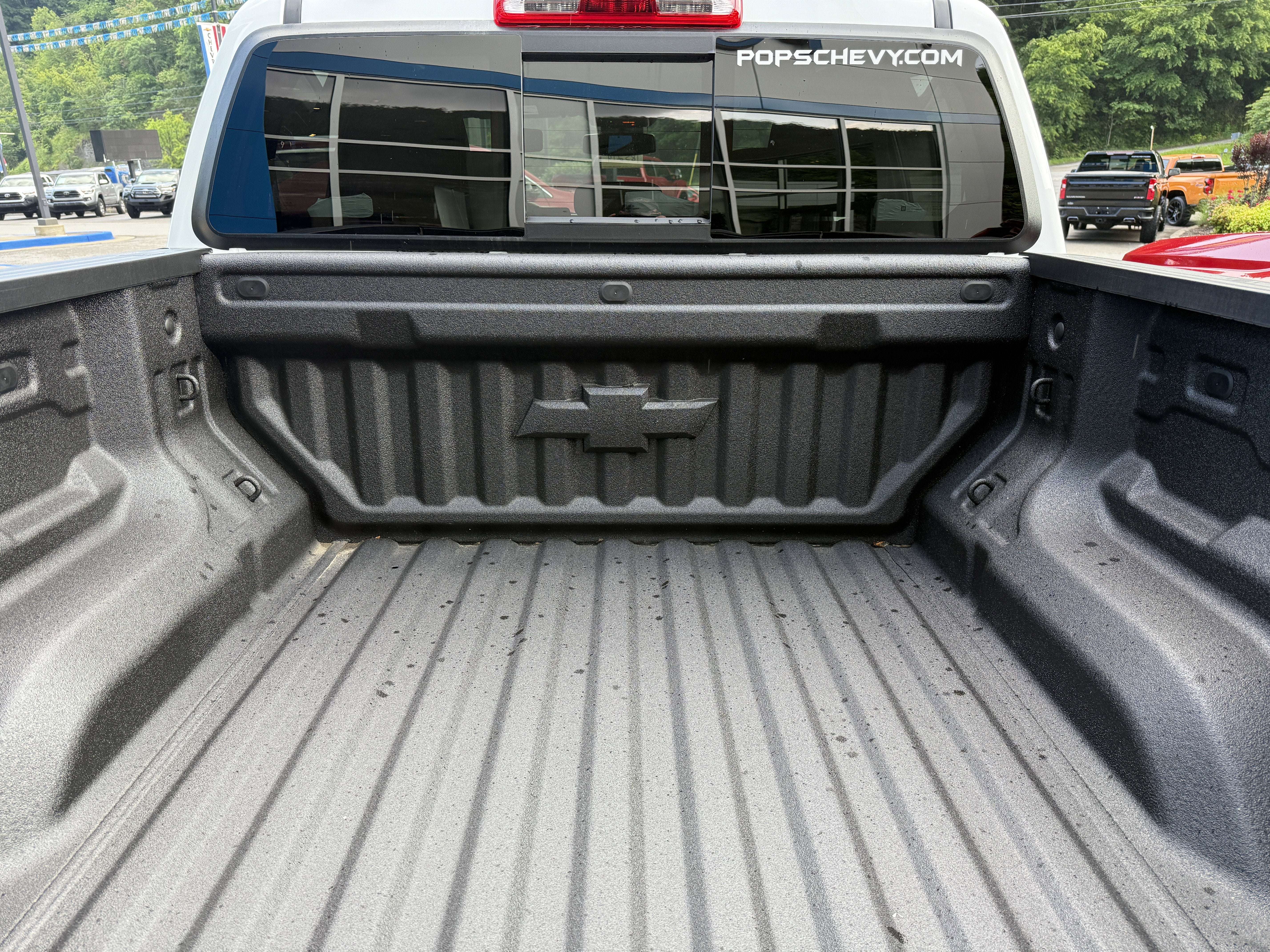 2025 Chevrolet Colorado WT/LT