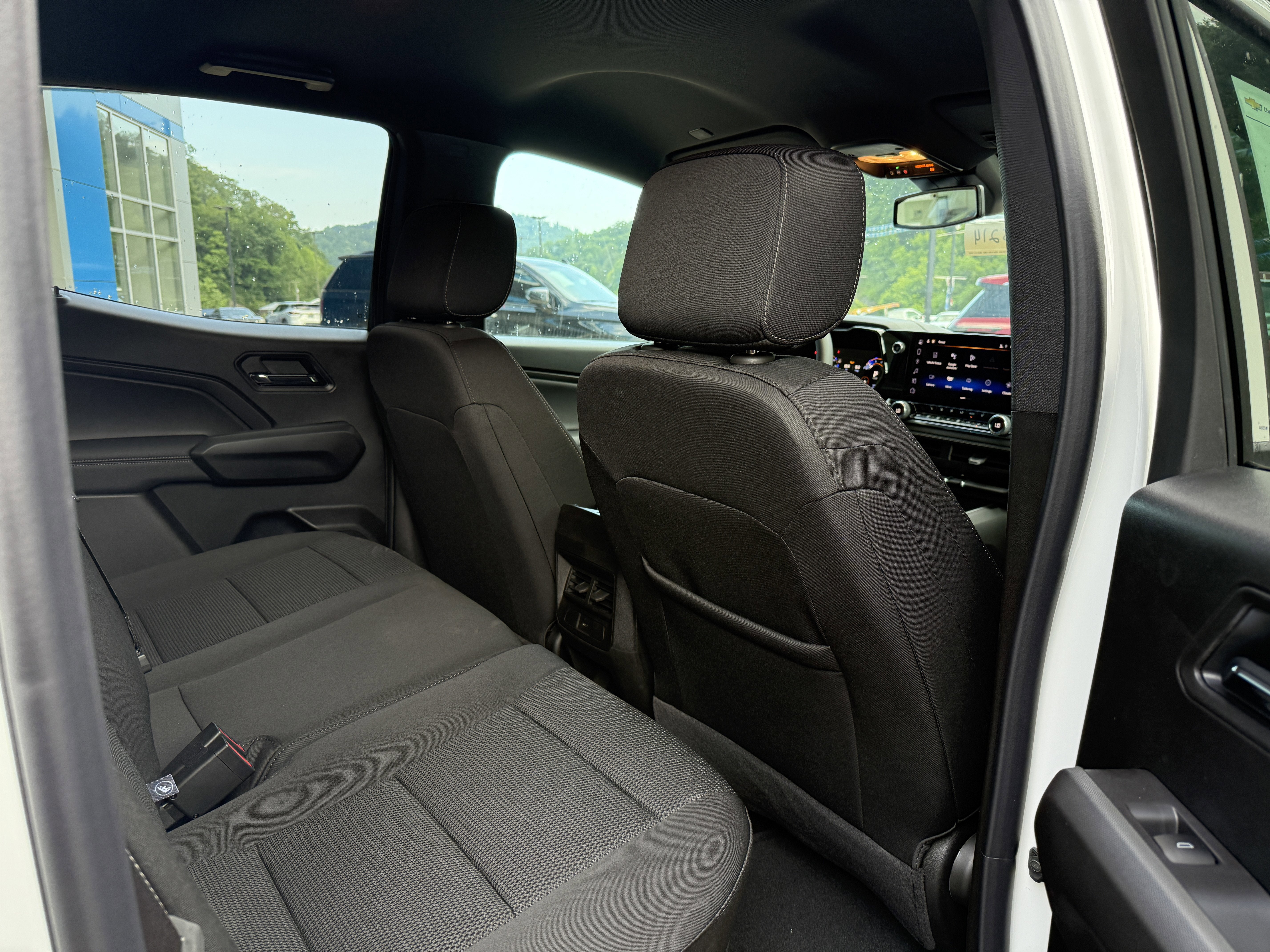 2025 Chevrolet Colorado WT/LT