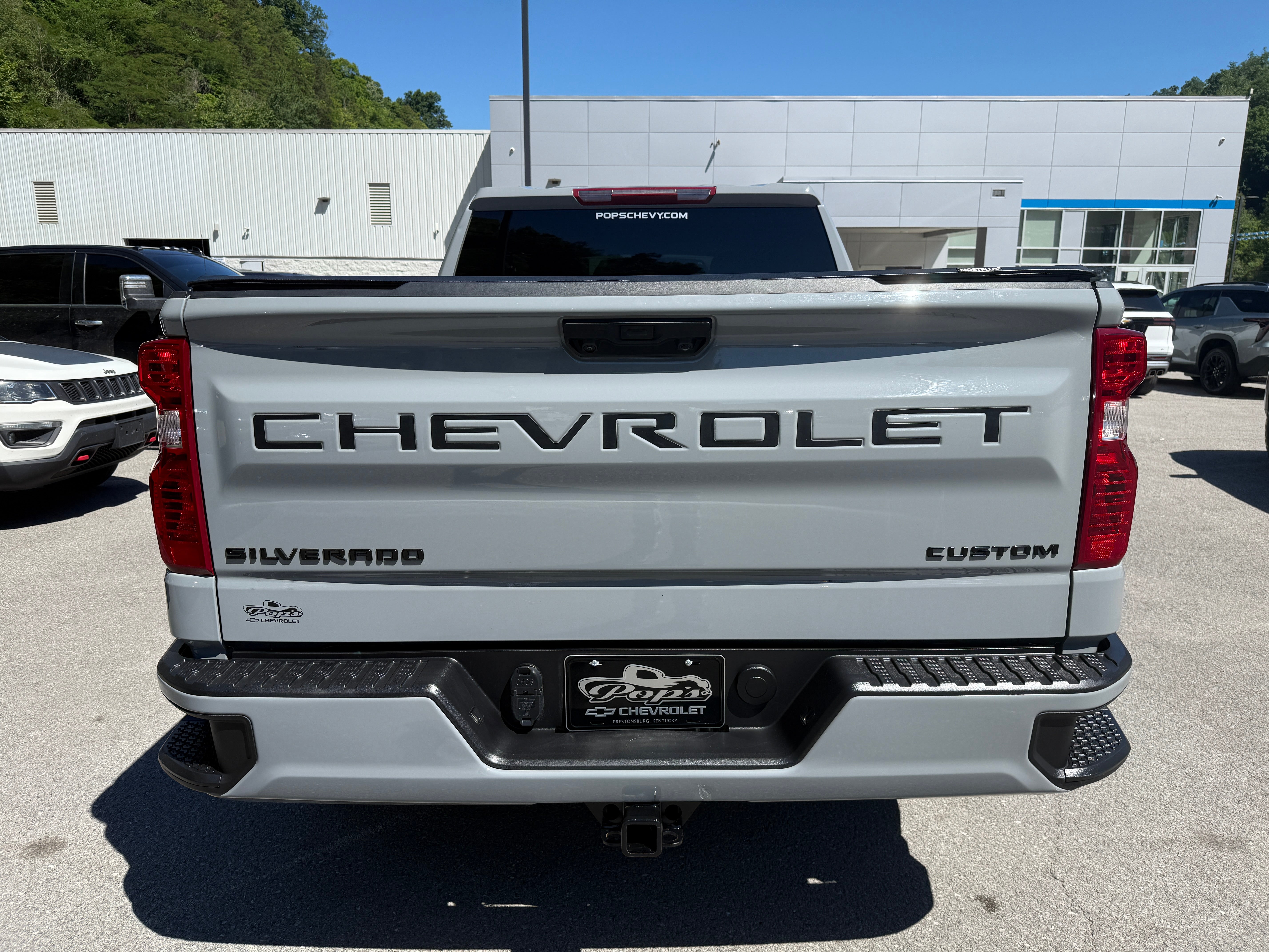 2024 Chevrolet Silverado 1500 Custom