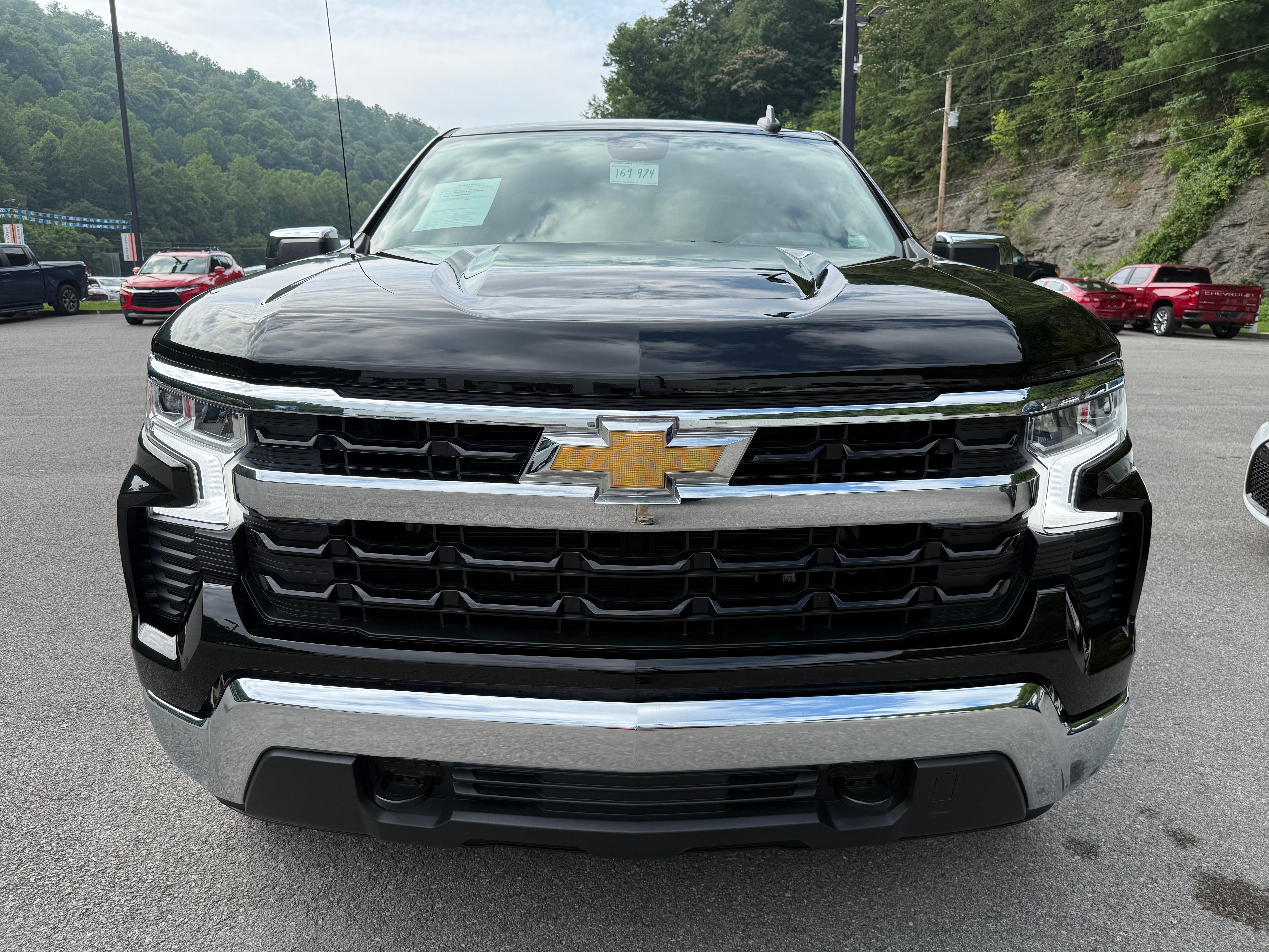2024 Chevrolet Silverado 1500 LT (2FL)