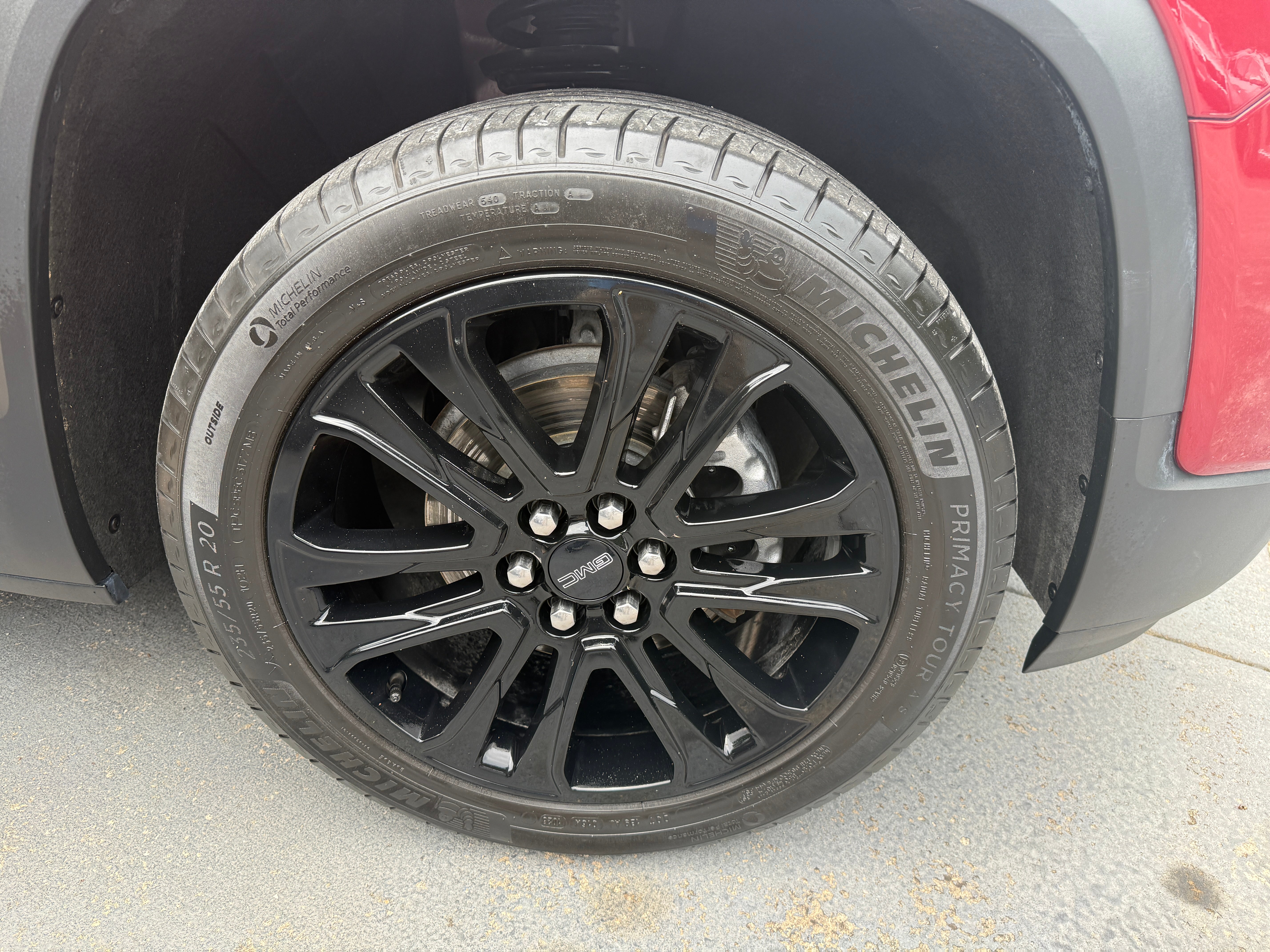2023 GMC Acadia SLE