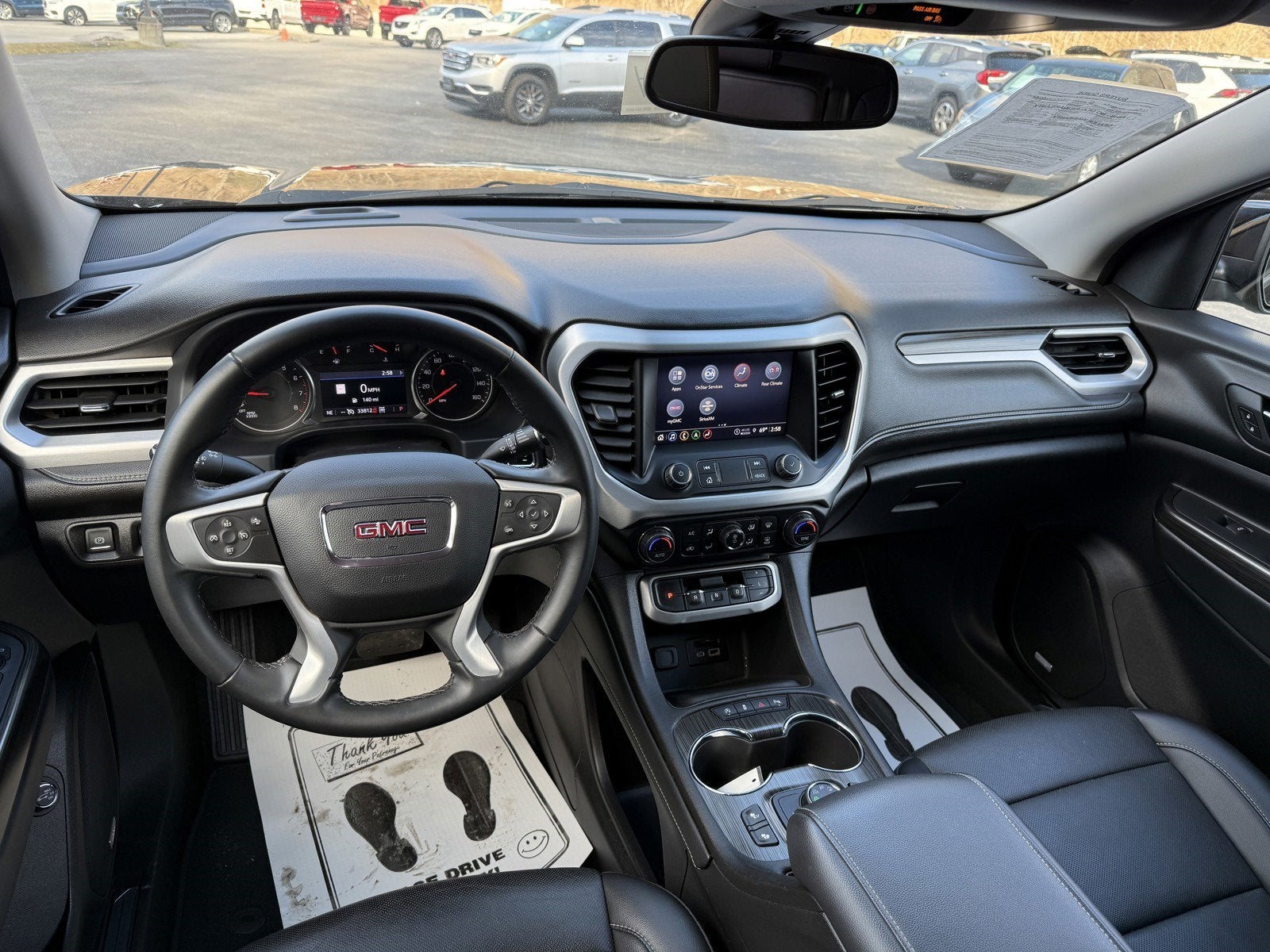 2023 GMC Acadia SLT