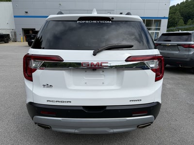 2023 GMC Acadia SLT
