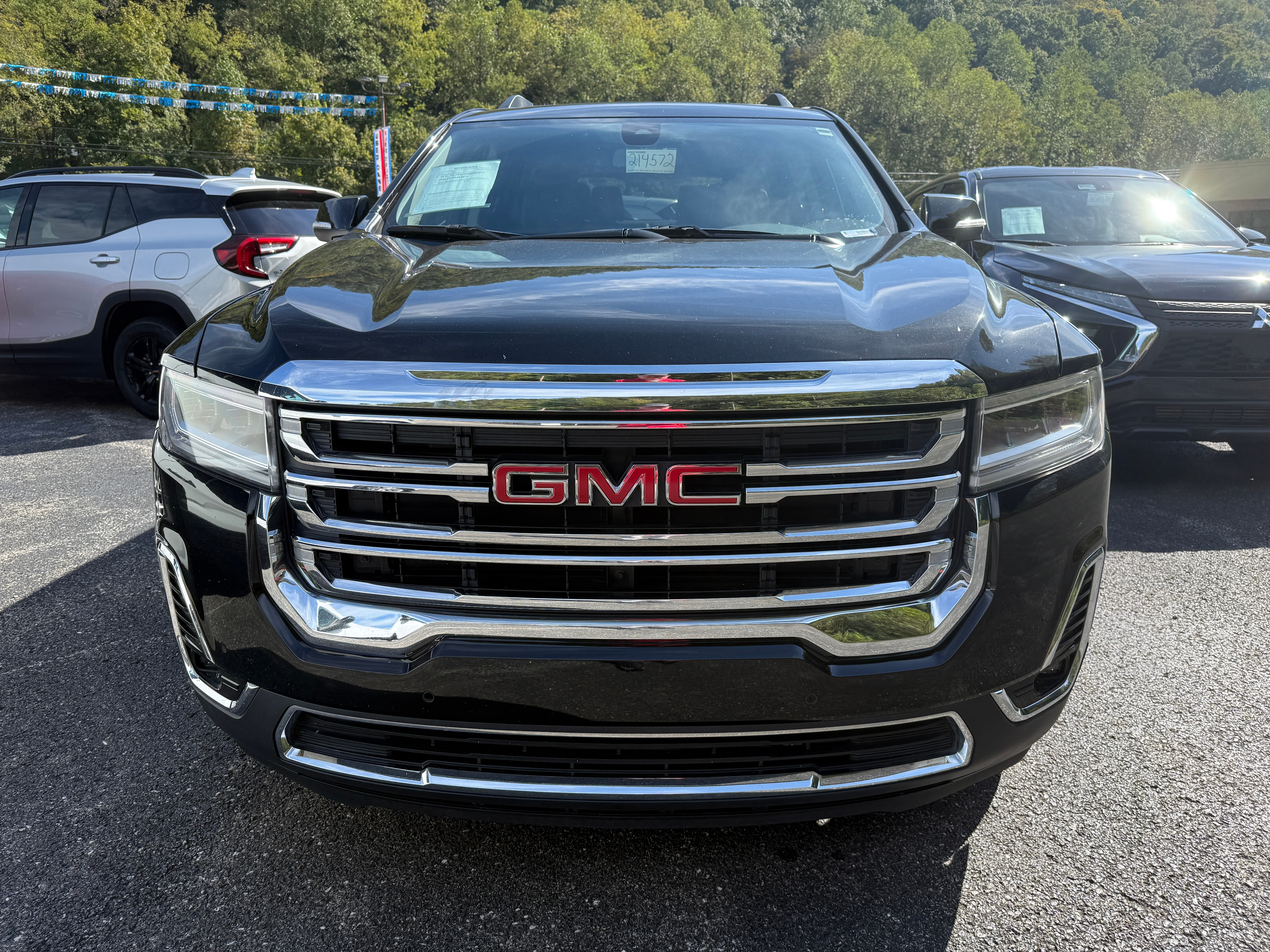 2023 GMC Acadia SLT