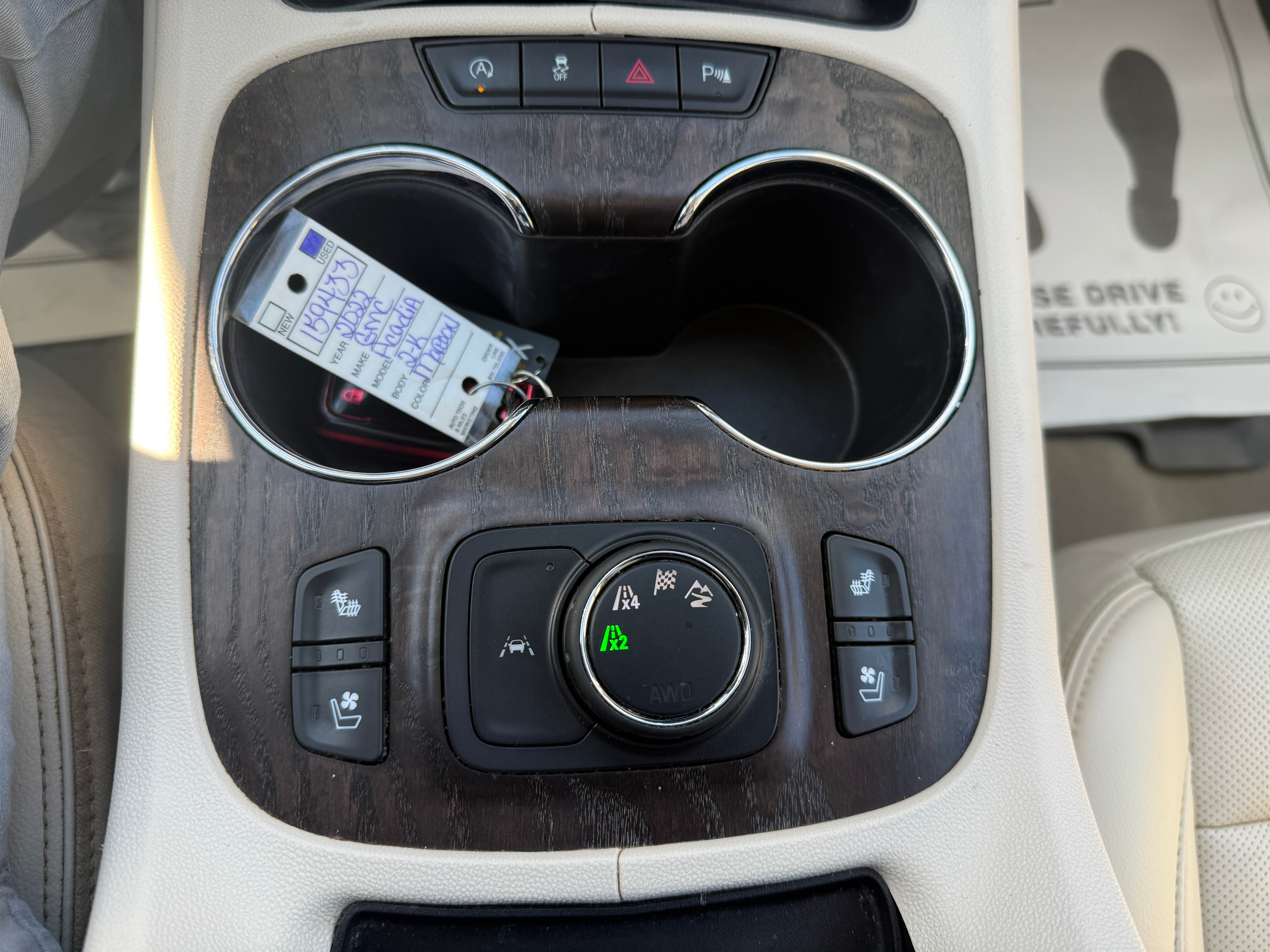 2022 GMC Acadia Denali