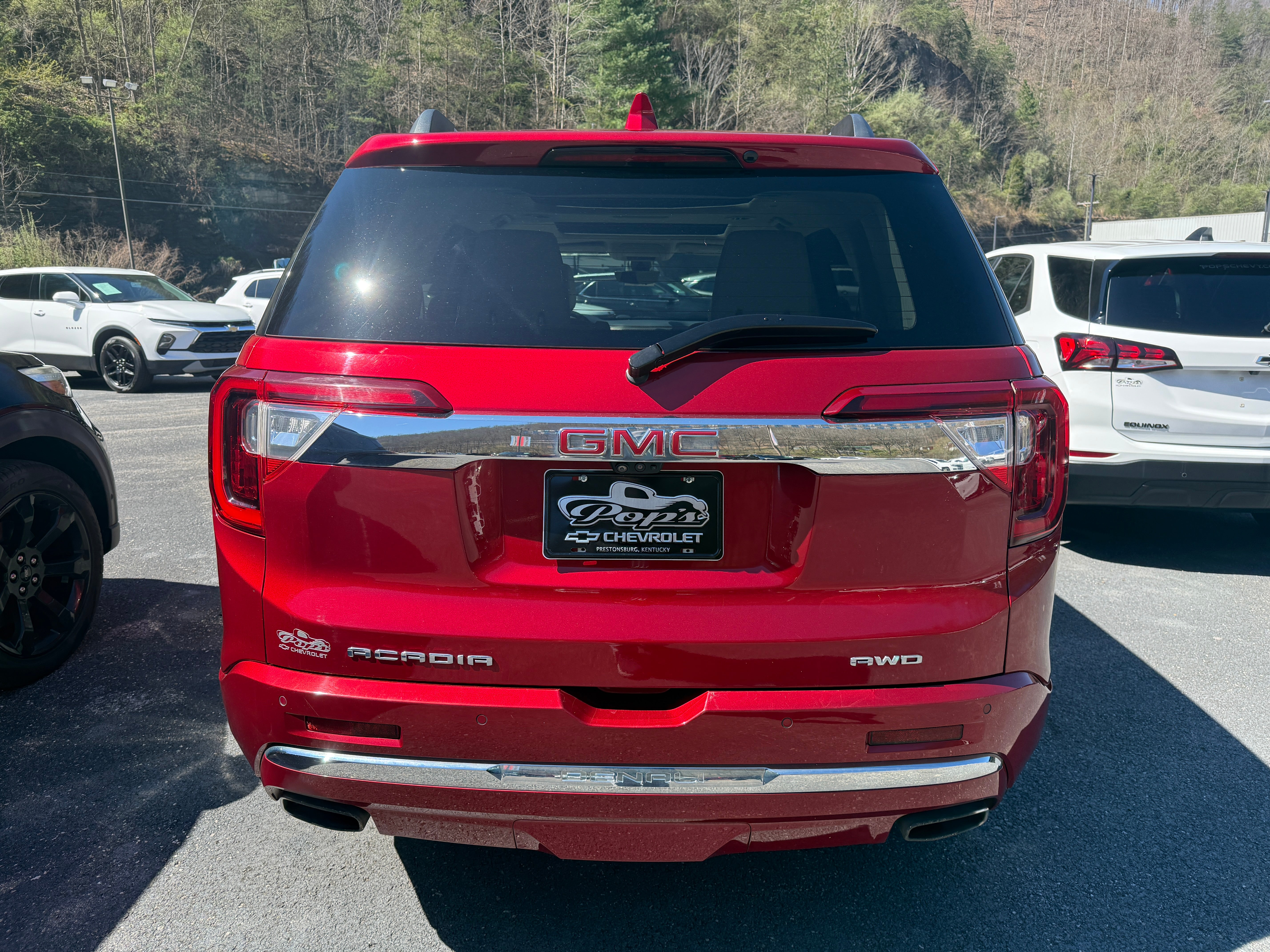 2022 GMC Acadia Denali