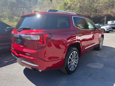 2022 GMC Acadia Denali