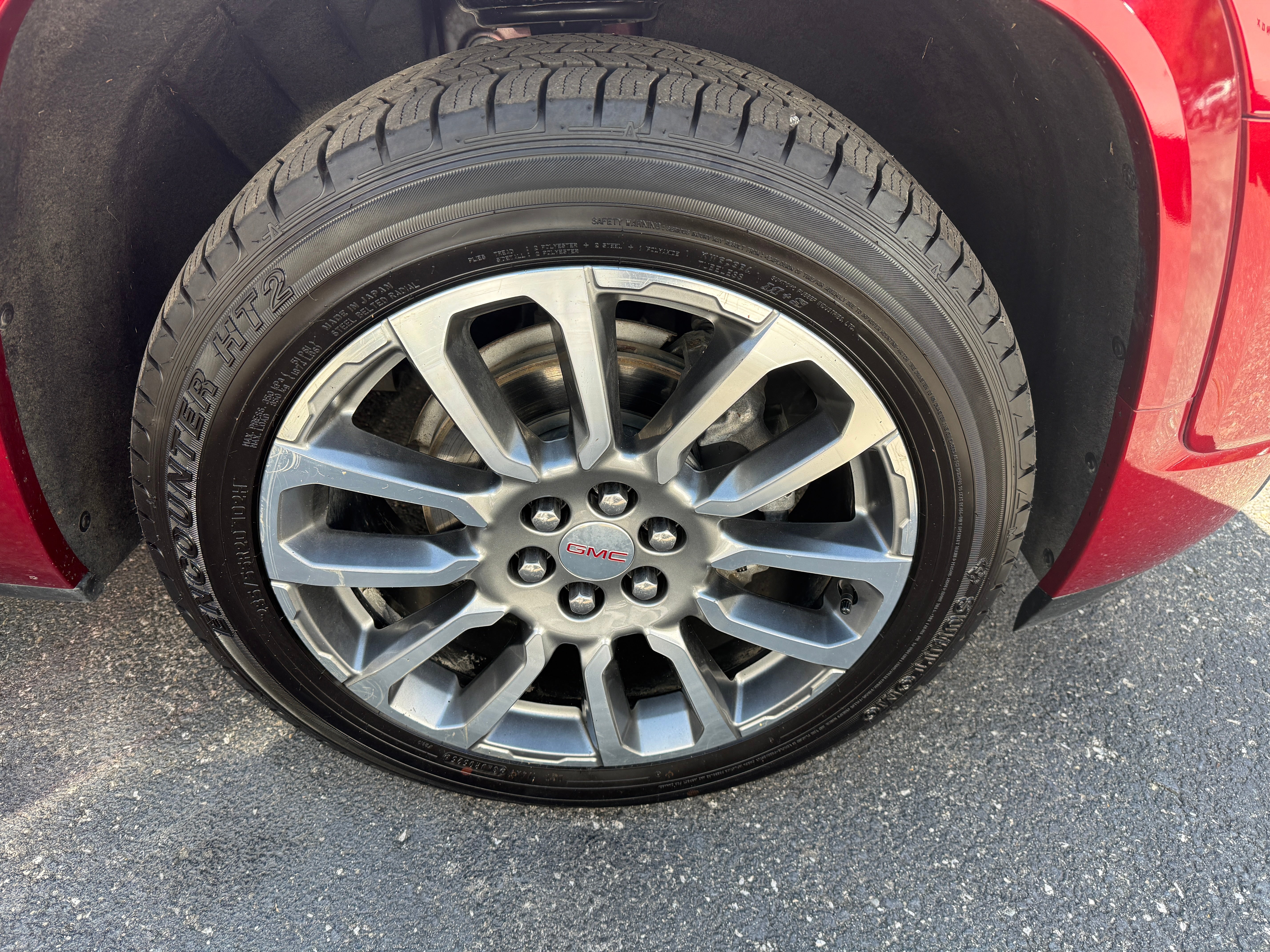 2022 GMC Acadia Denali