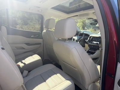 2022 GMC Acadia Denali