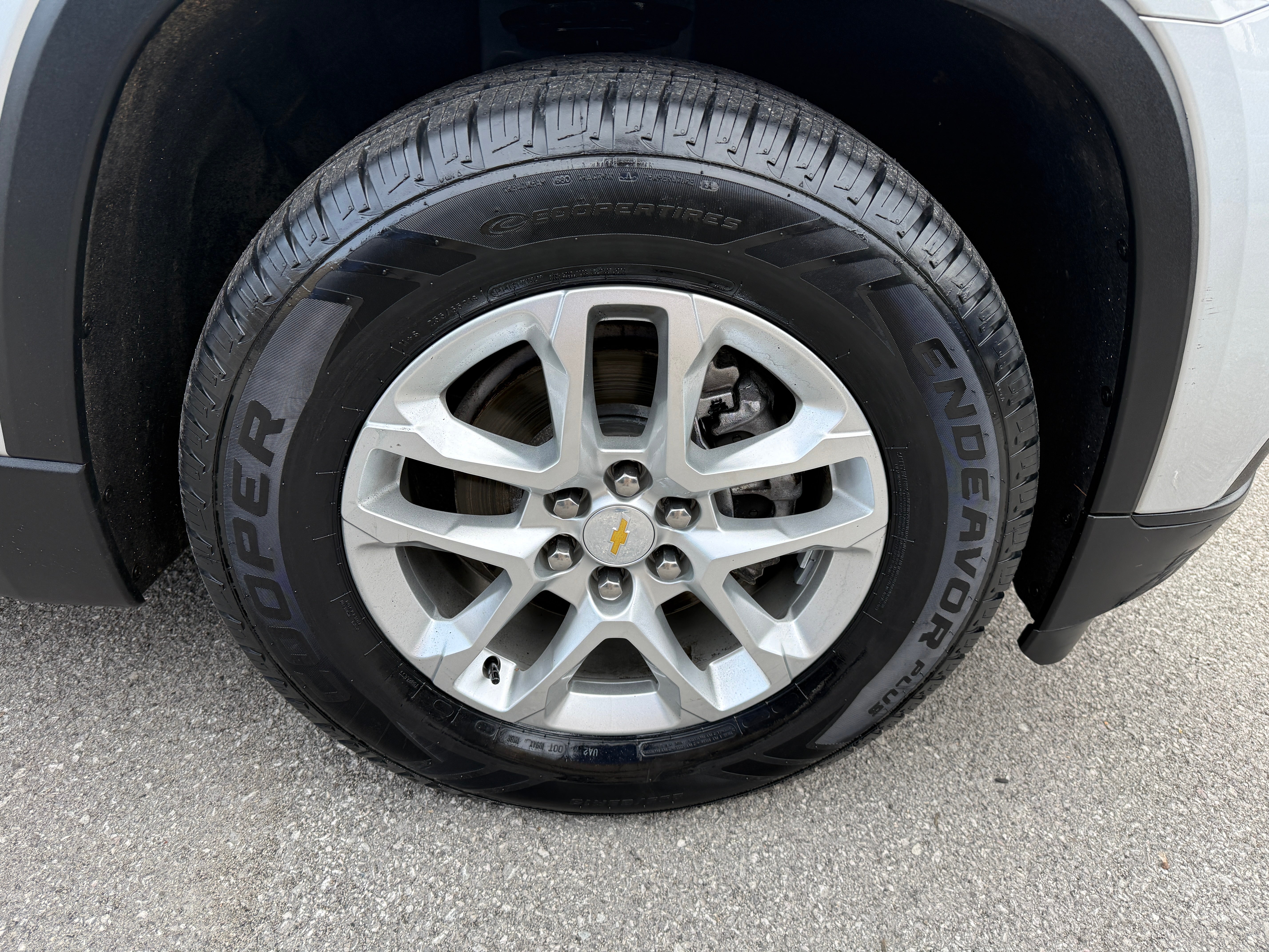 2021 Chevrolet Traverse LS