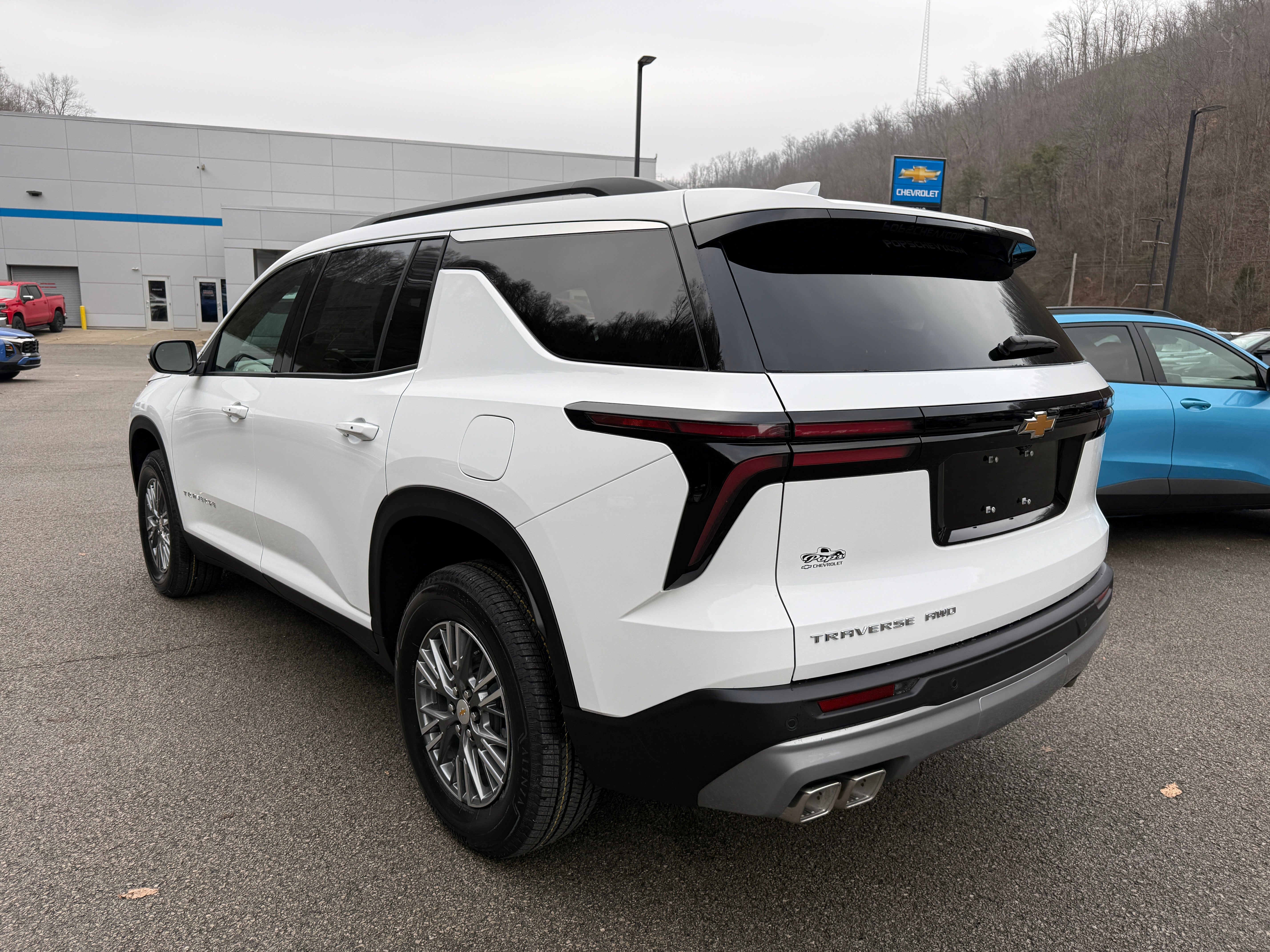2026 Chevrolet Traverse LT