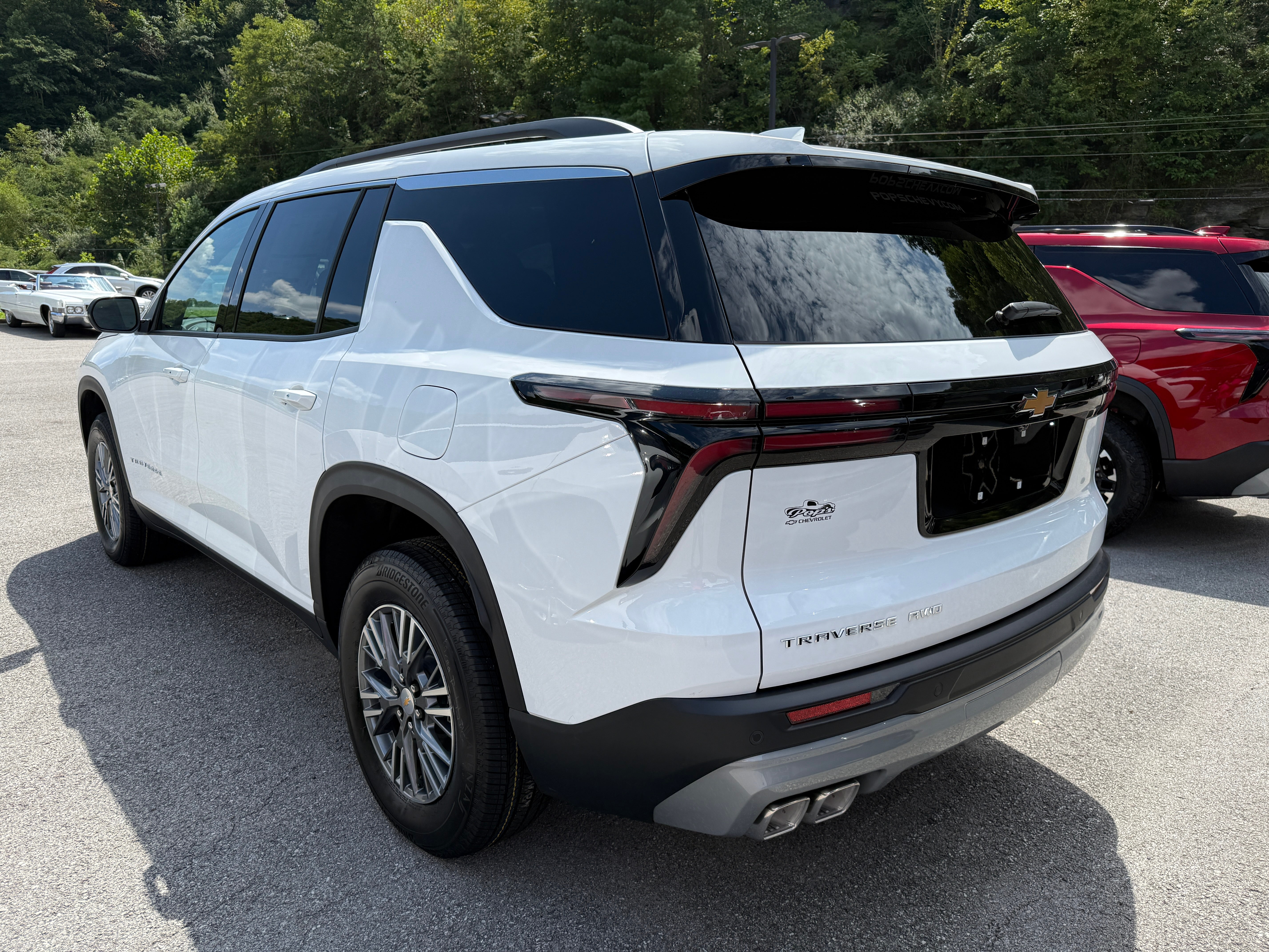 2027 Chevrolet Traverse LT