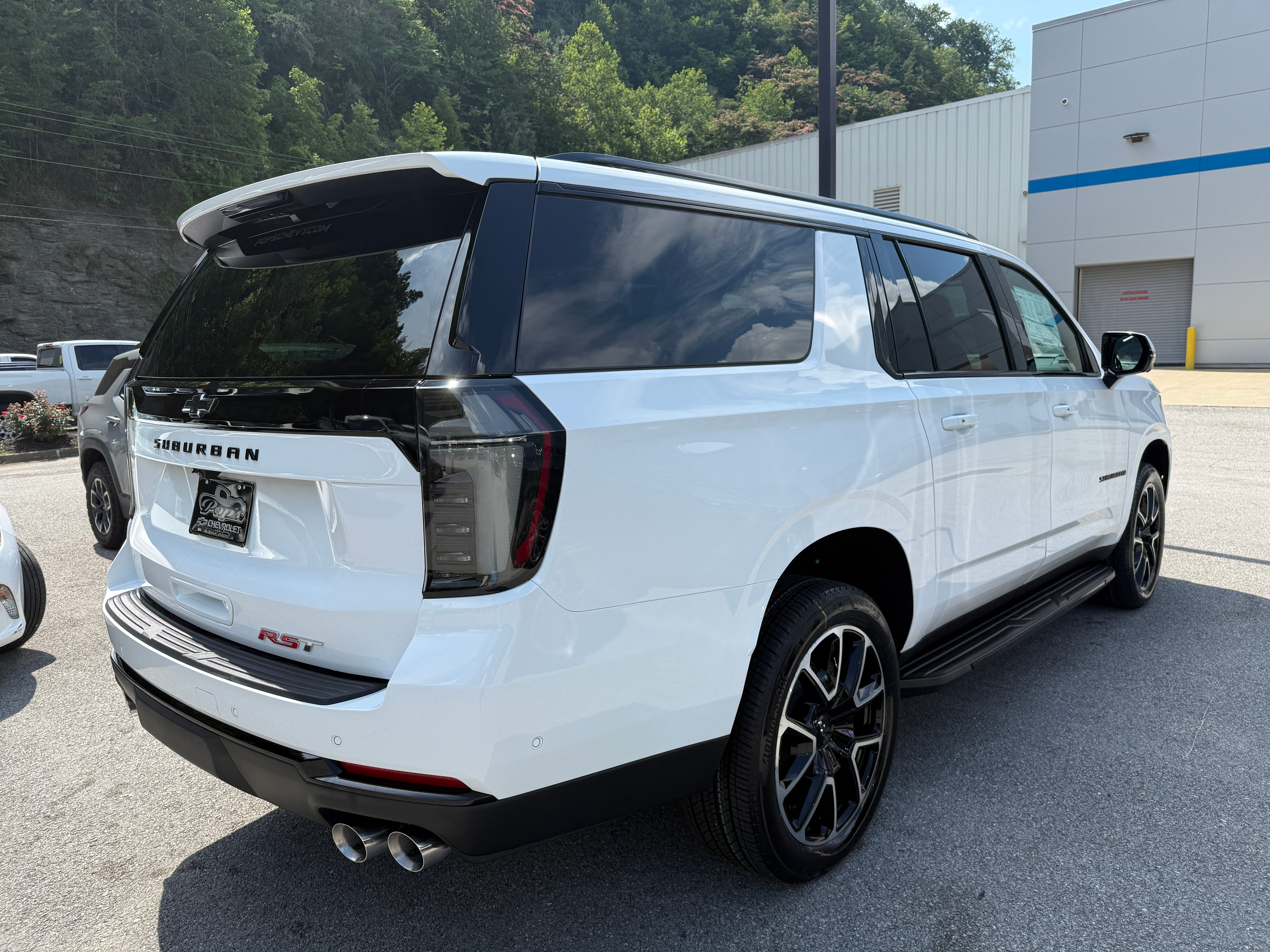 2026 Chevrolet Suburban RST