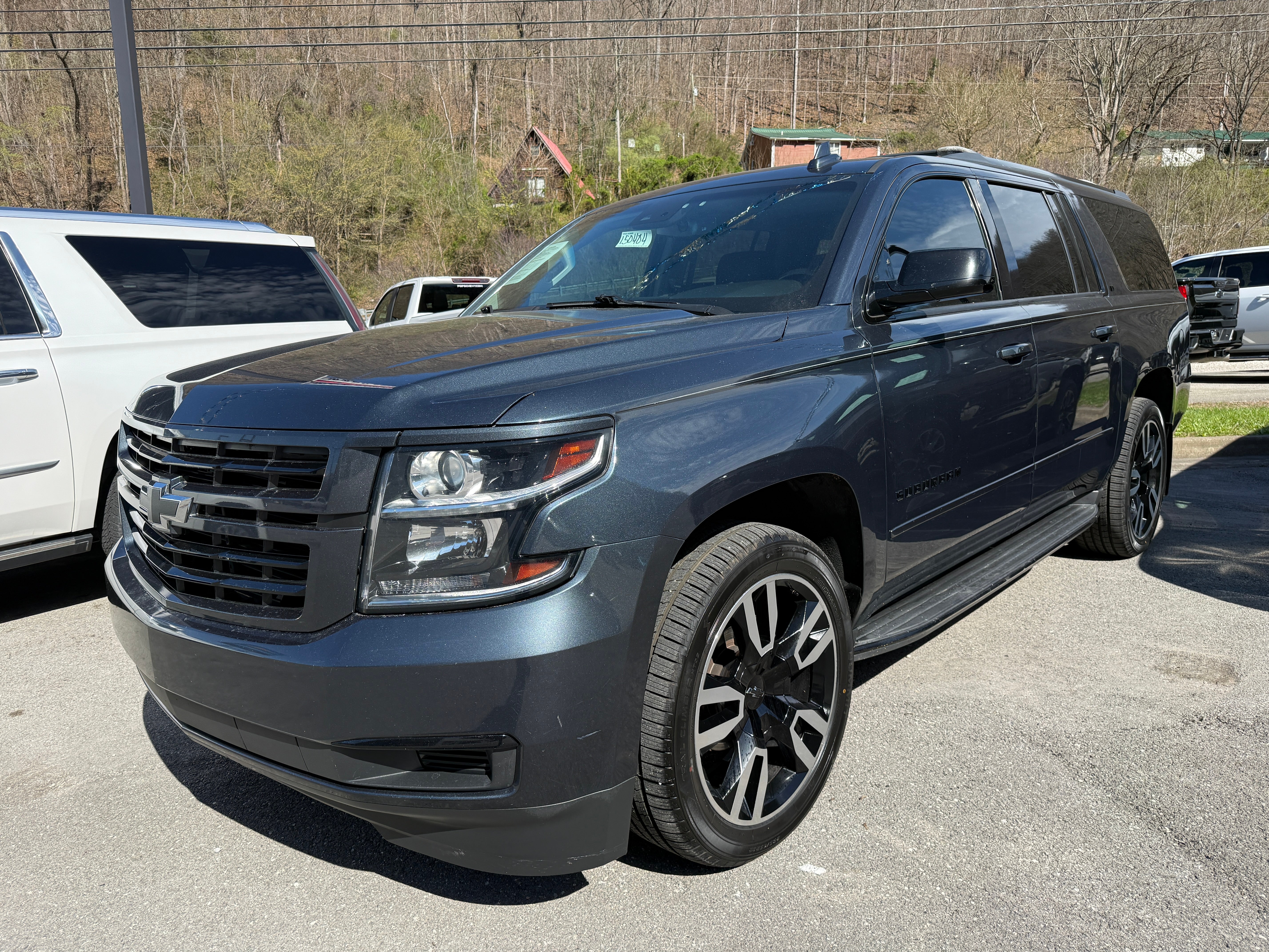 2019 Chevrolet Suburban LT