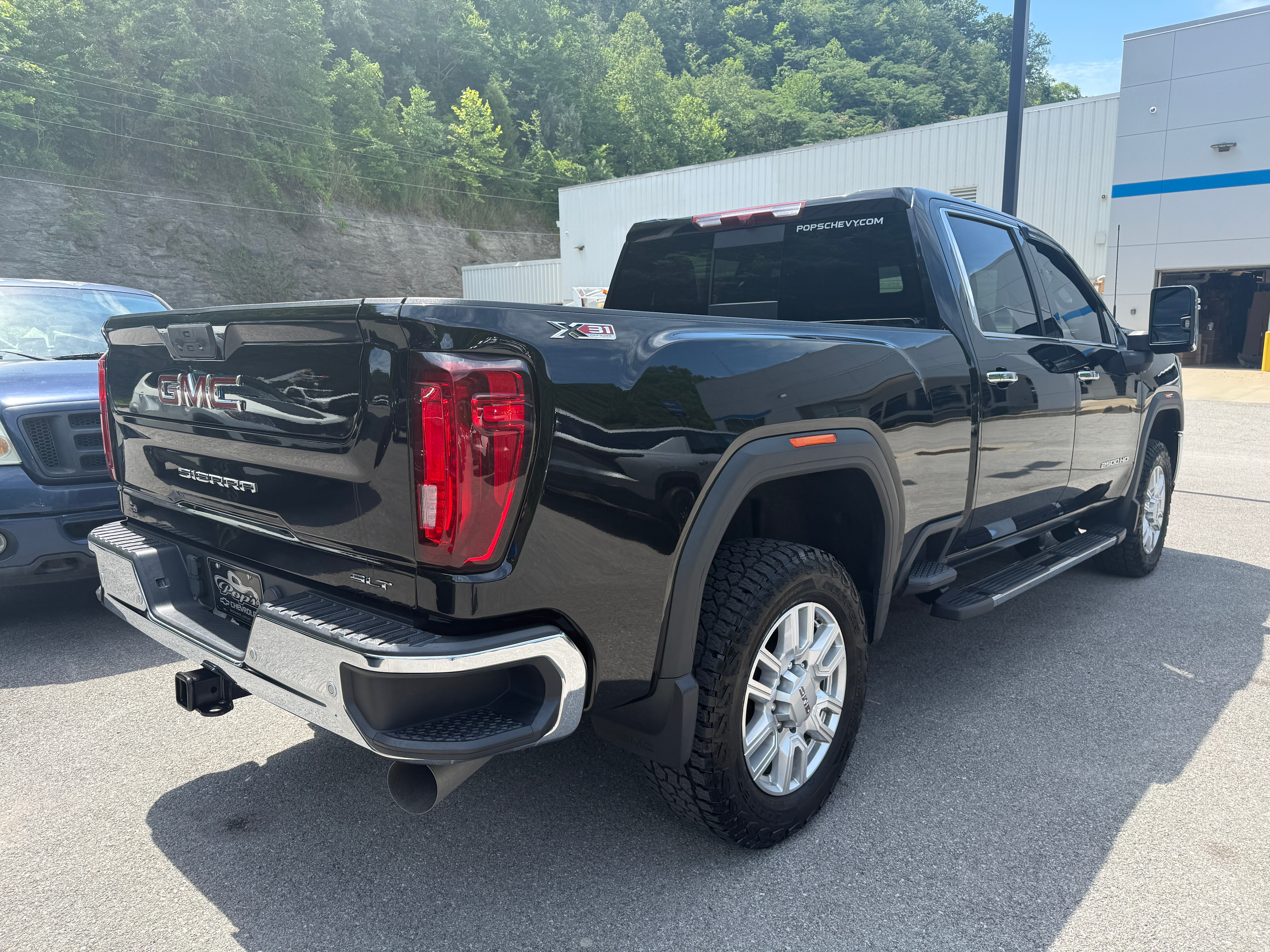 2023 GMC Sierra 2500 HD SLT