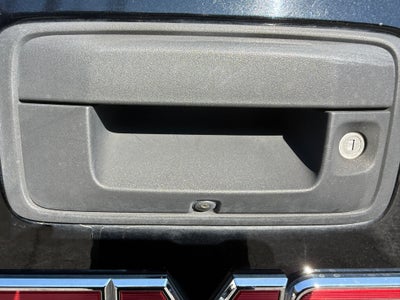 2022 GMC Canyon Elevation Standard